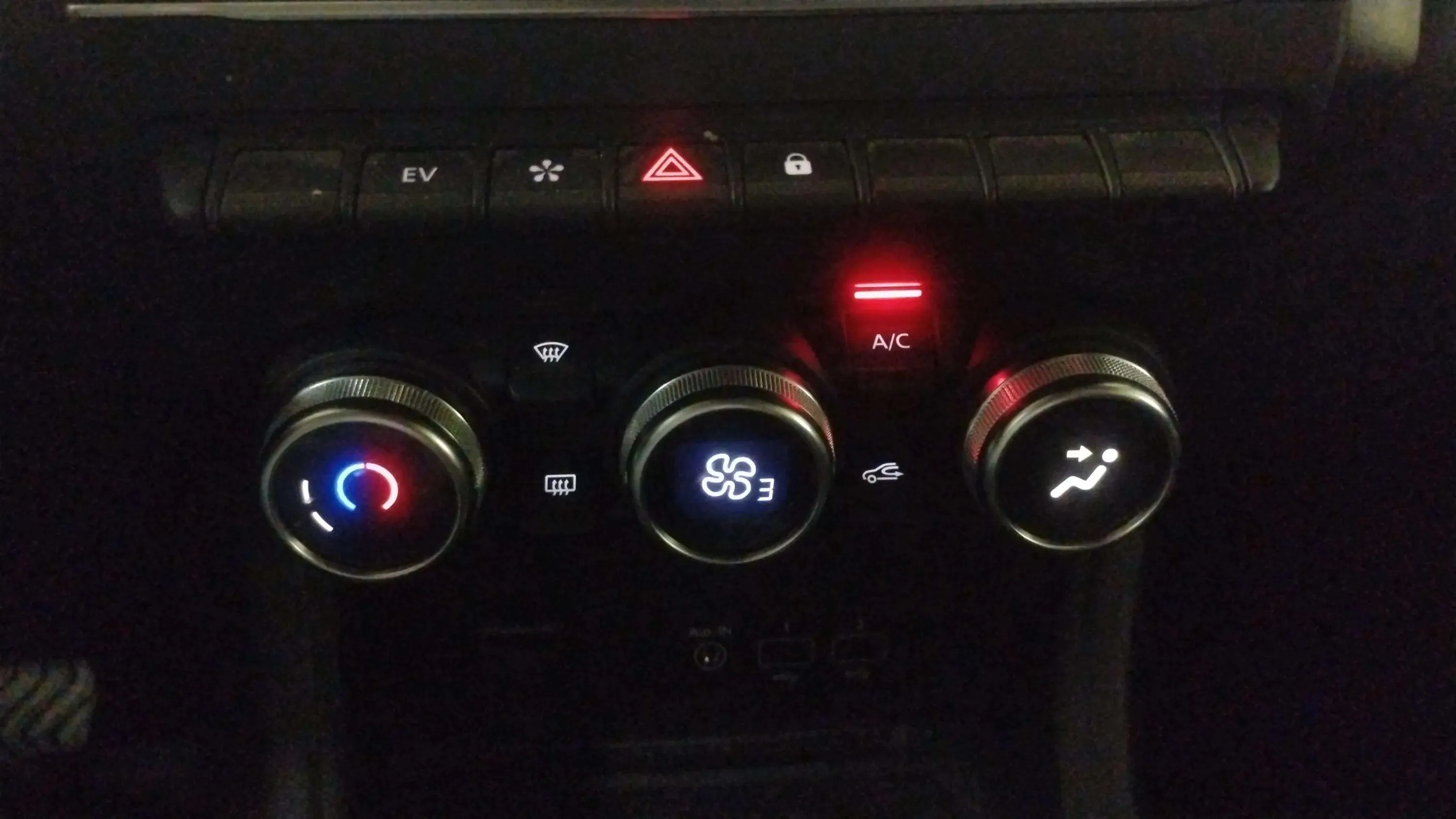 Renault Captur evolution E-Tech PHEV - foto 26