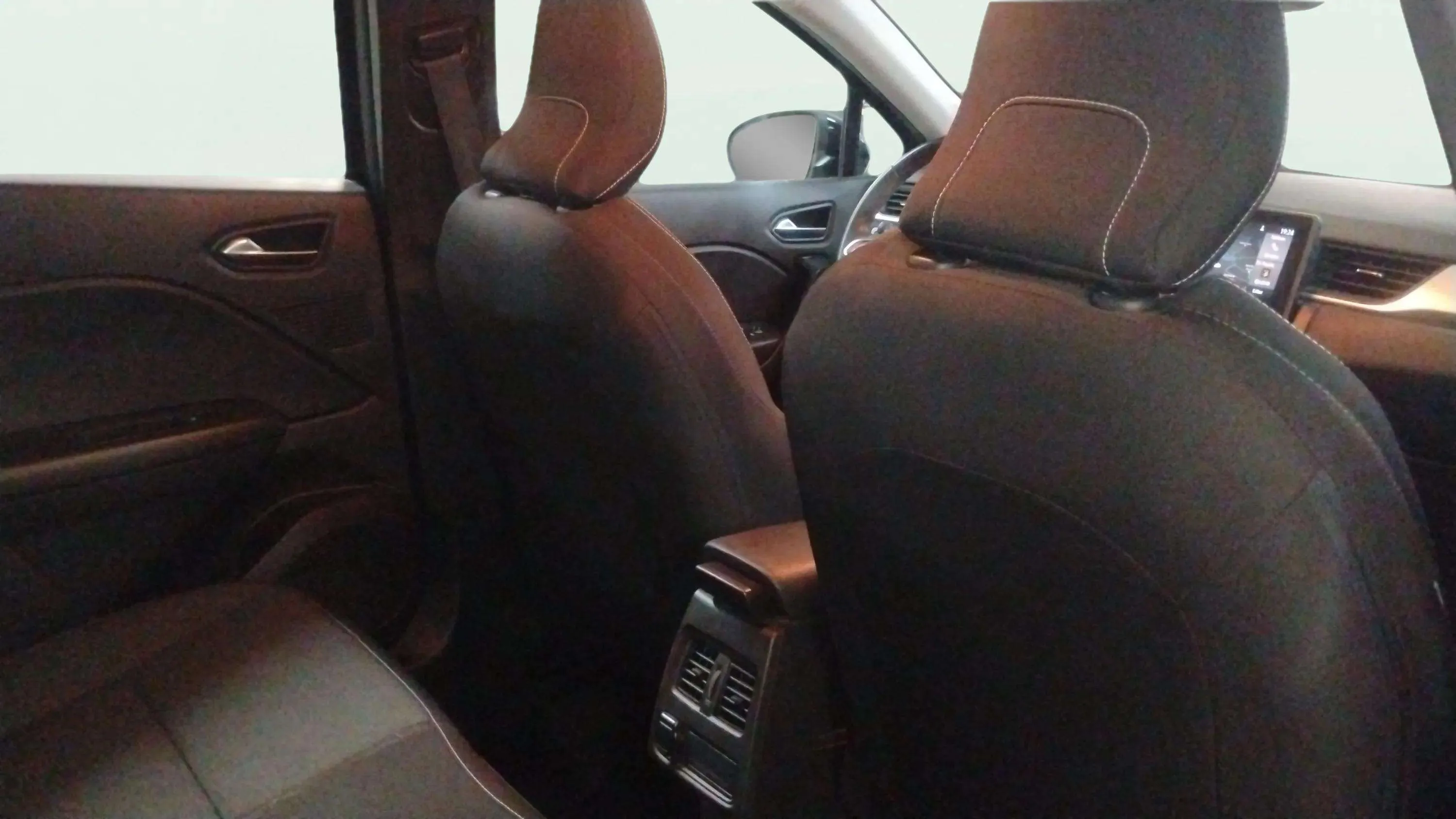 Renault Captur evolution E-Tech PHEV - foto 15