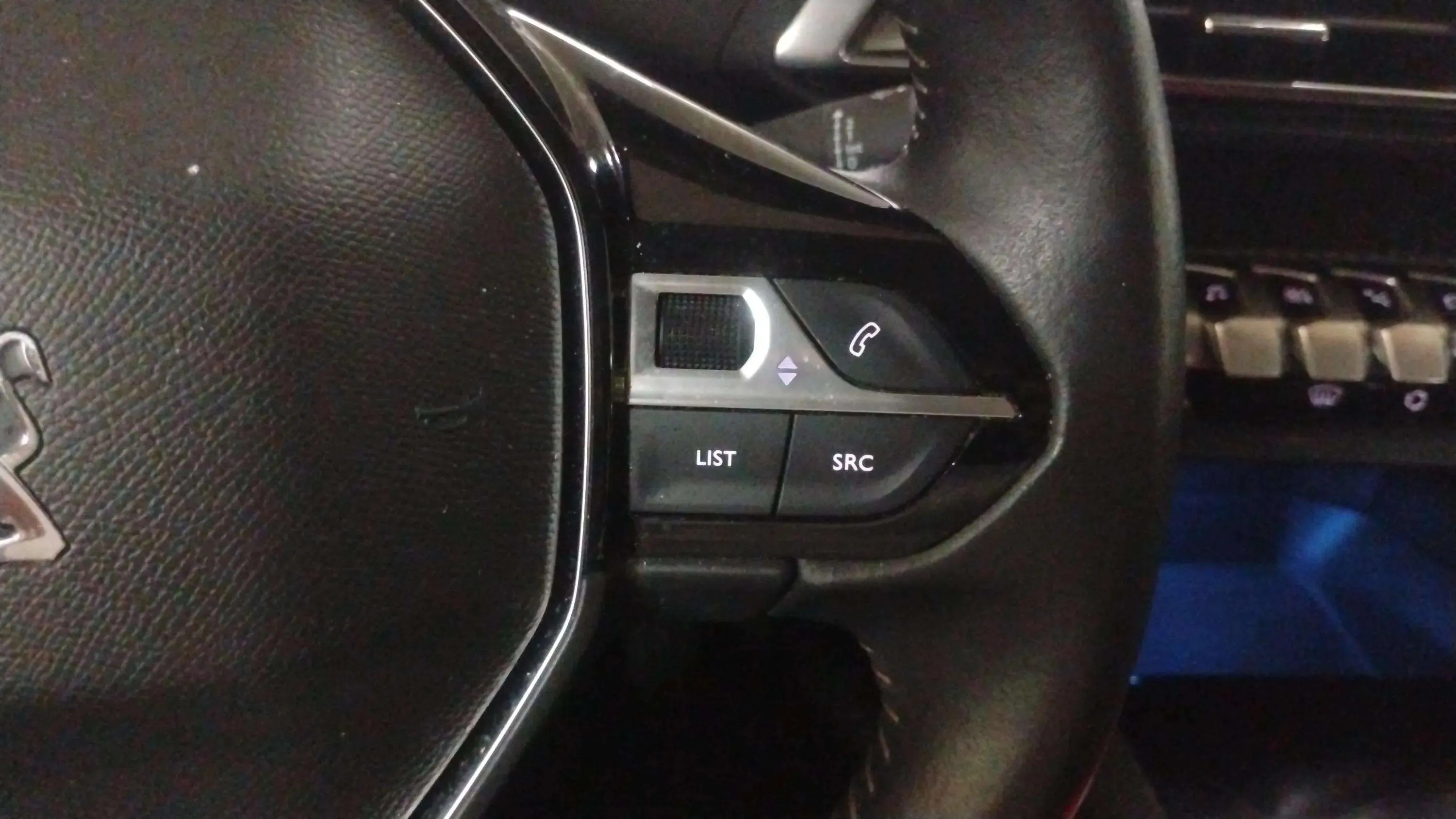 Peugeot 5008 1.5 BlueHDi Active Pack - foto 23