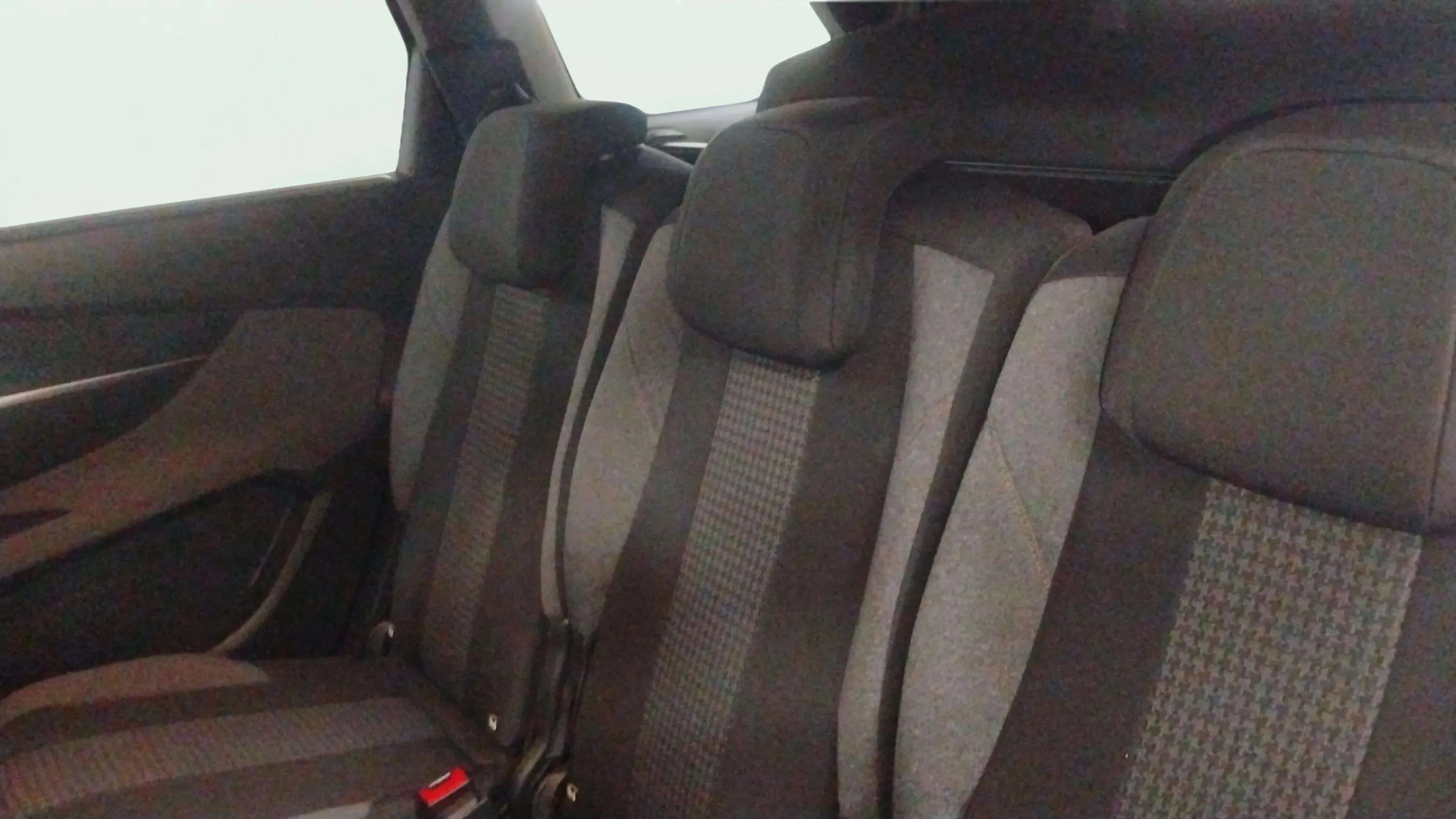 Peugeot 5008 1.5 BlueHDi Active Pack - foto 14
