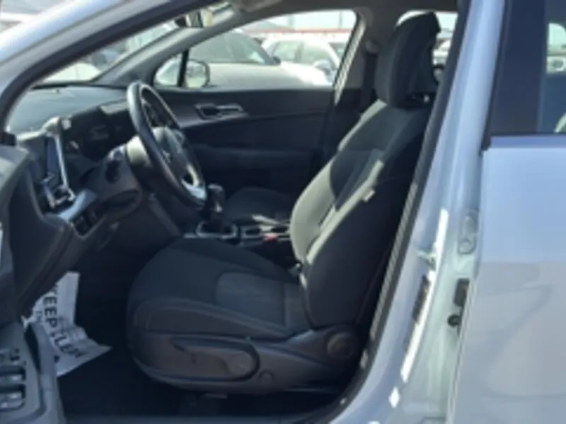 Kia Sportage 1.6 T-GDi Drive 4x2 - foto 15