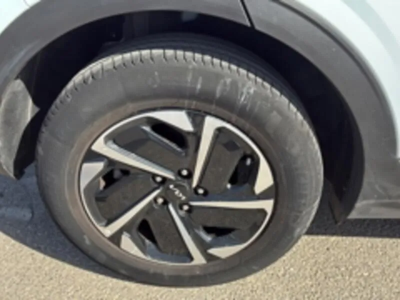 Kia Sportage 1.6 T-GDi Drive 4x2 - foto 33