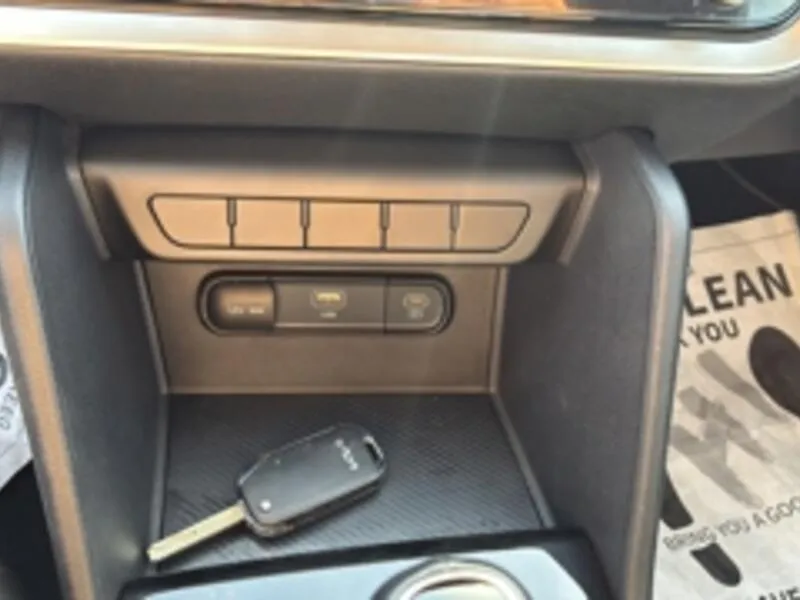 Kia Sportage 1.6 T-GDi Drive 4x2 - foto 27