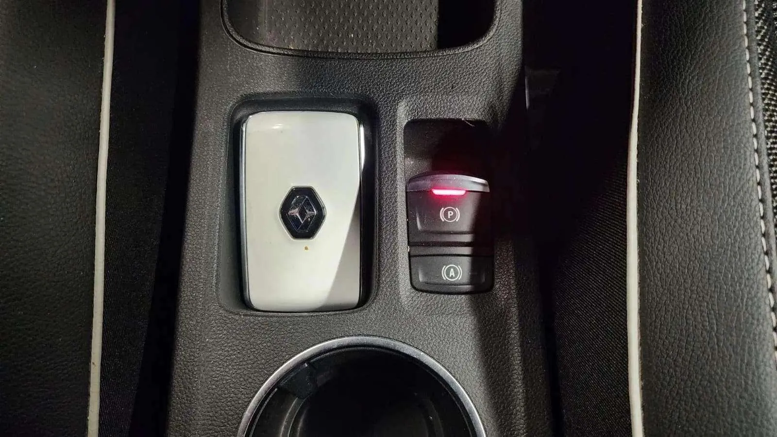 Renault Captur Zen E-Tech Híbrido enchufable - foto 22
