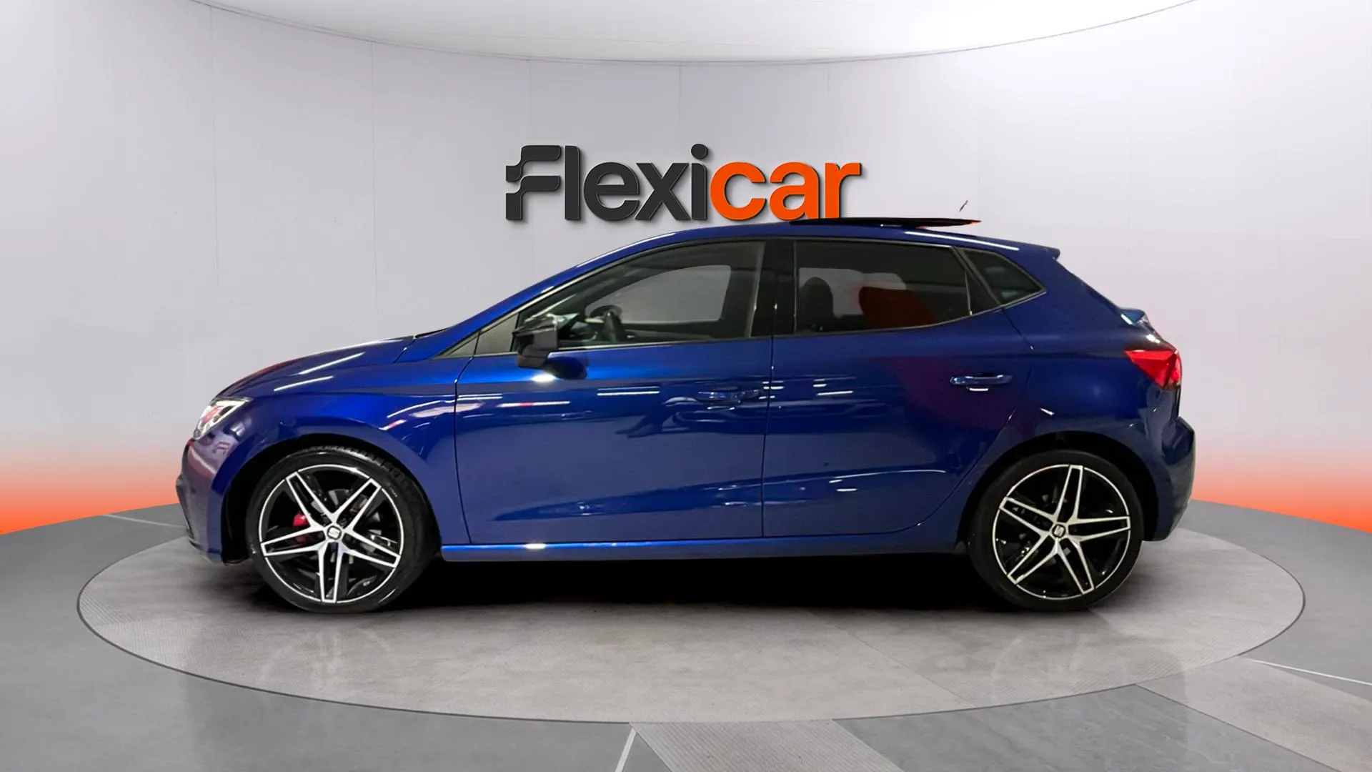 SEAT Ibiza 1.0 TSI DSG FR - foto 4