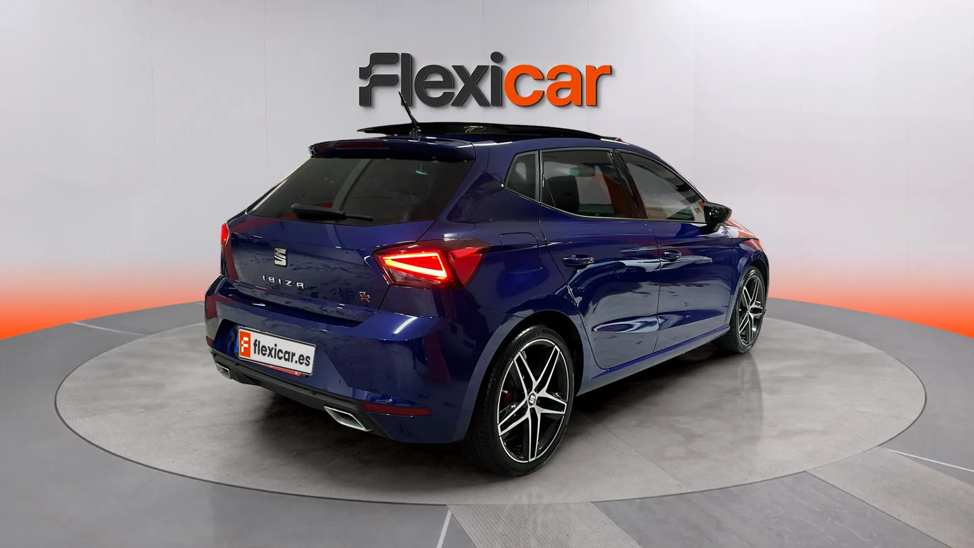 SEAT Ibiza 1.0 TSI DSG FR - foto 7