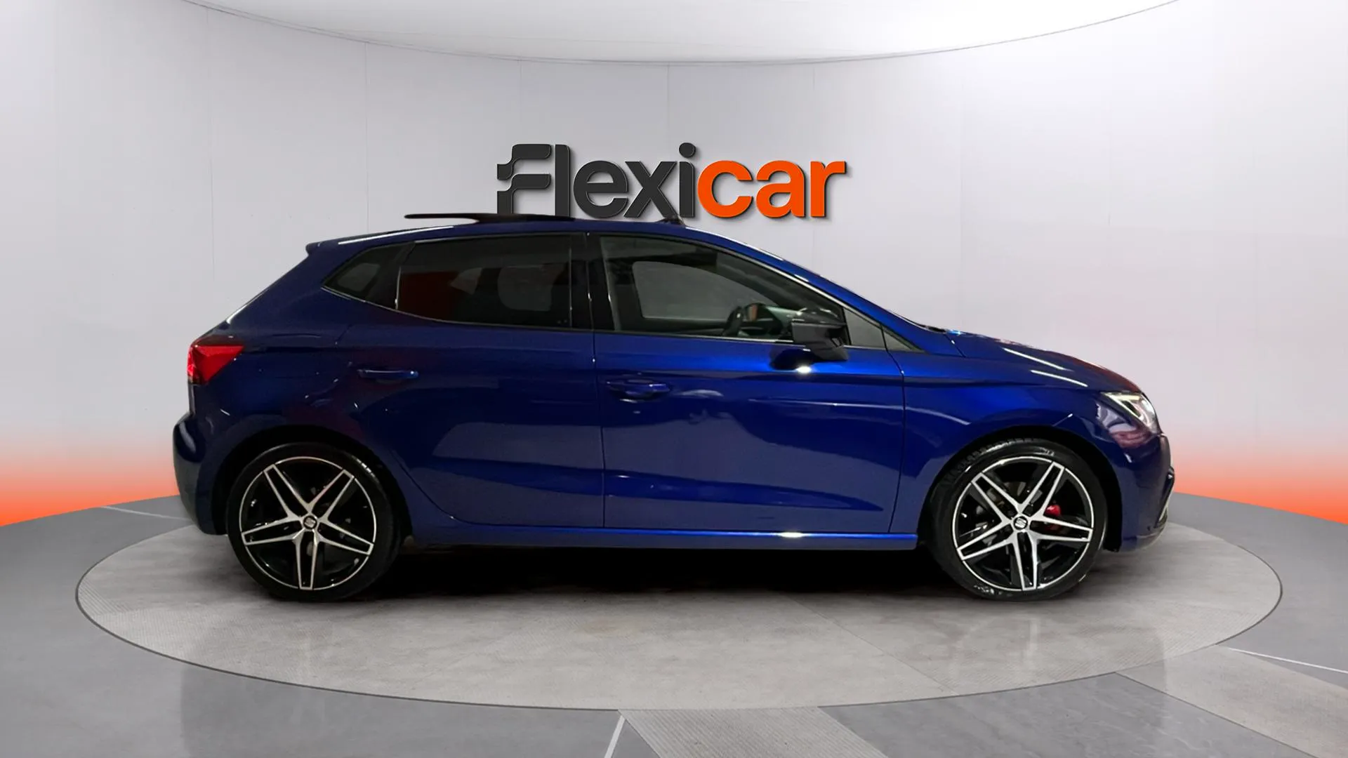 SEAT Ibiza 1.0 TSI DSG FR - foto 8
