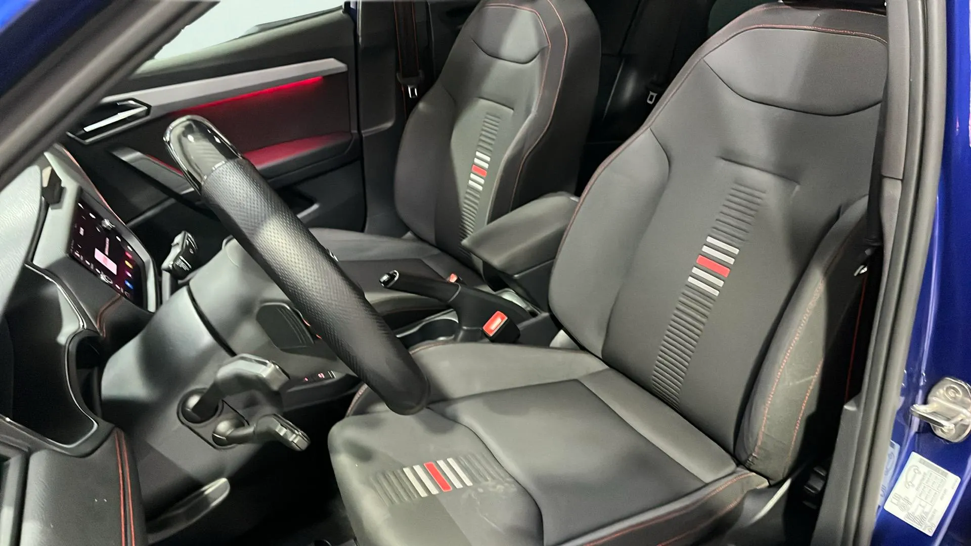 SEAT Ibiza 1.0 TSI DSG FR - foto 17