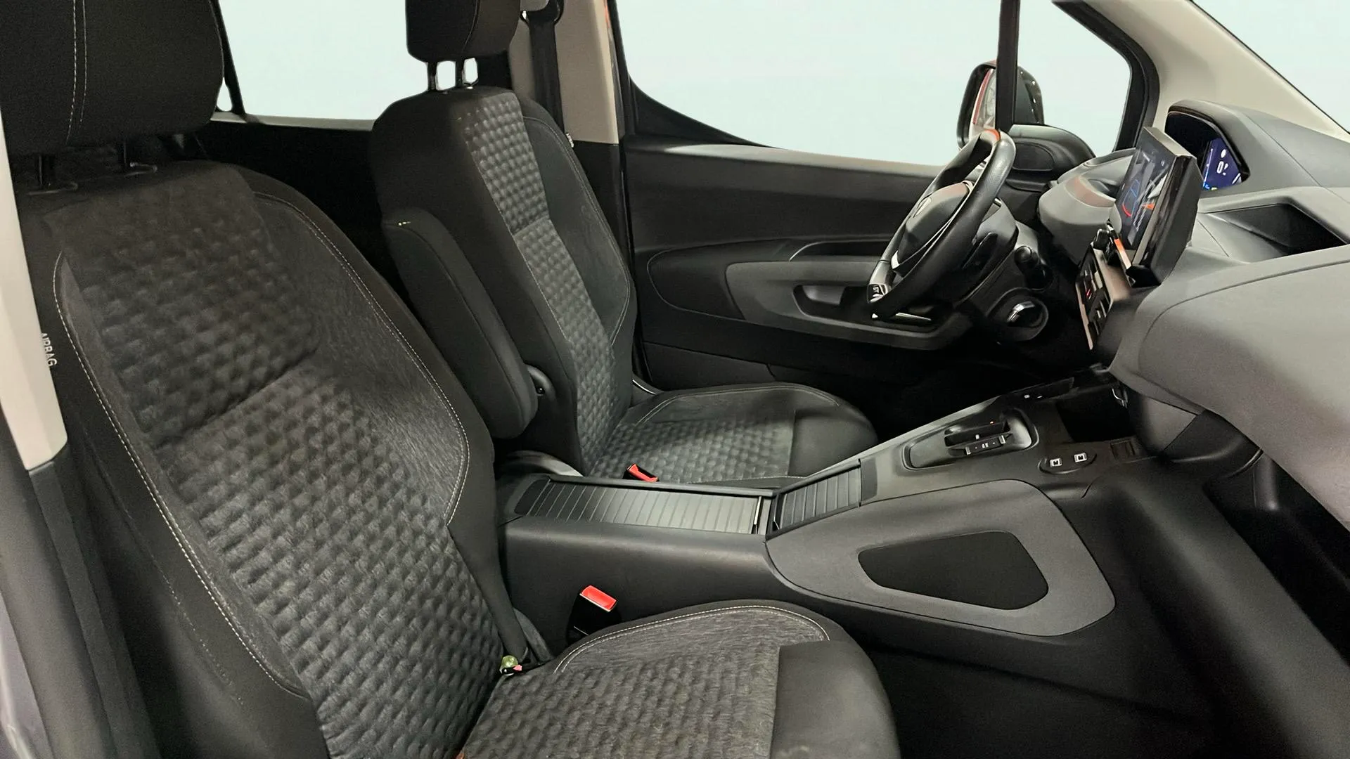 Peugeot Rifter GT BlueHDi 130 EAT8 Standard - foto 15
