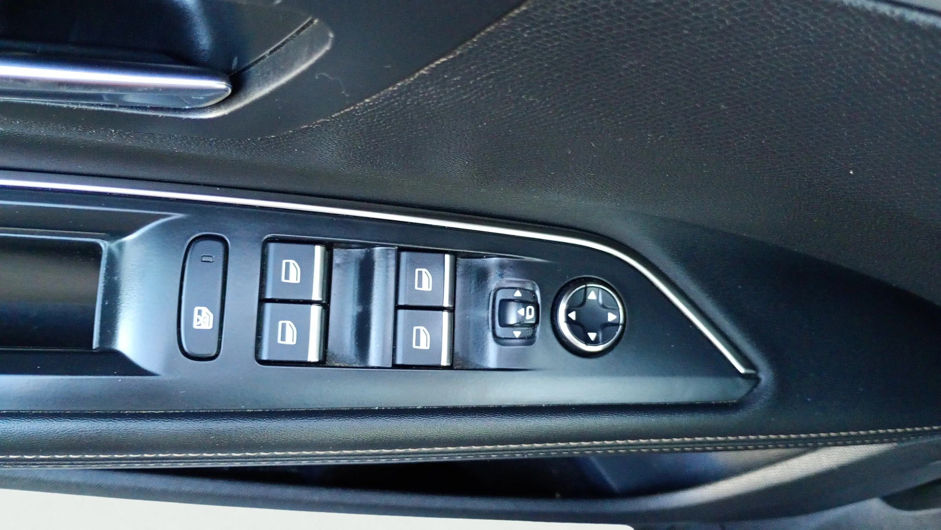 Peugeot 5008 1.5 BlueHDi GT - foto 19