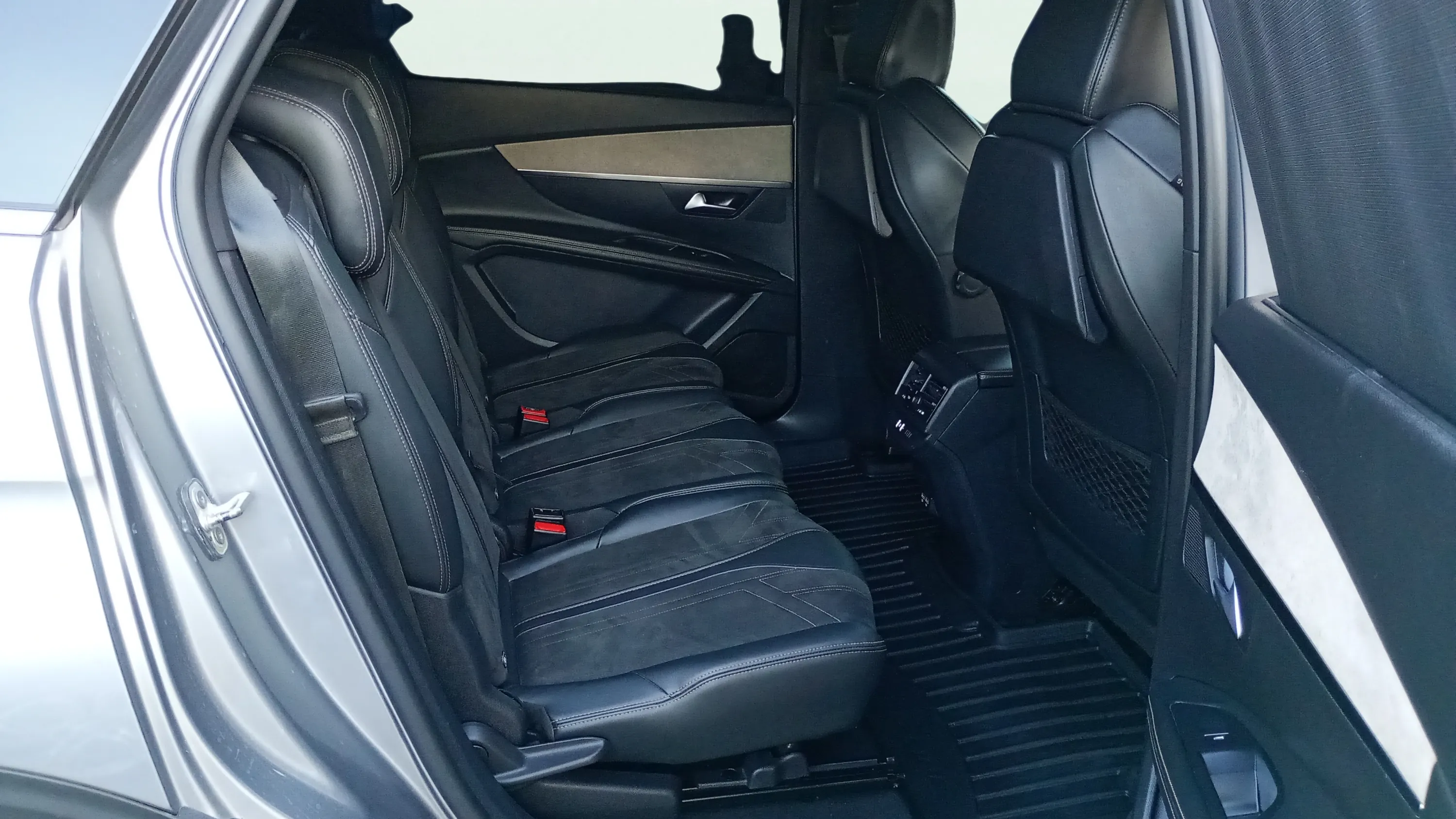 Peugeot 5008 1.5 BlueHDi GT - foto 14
