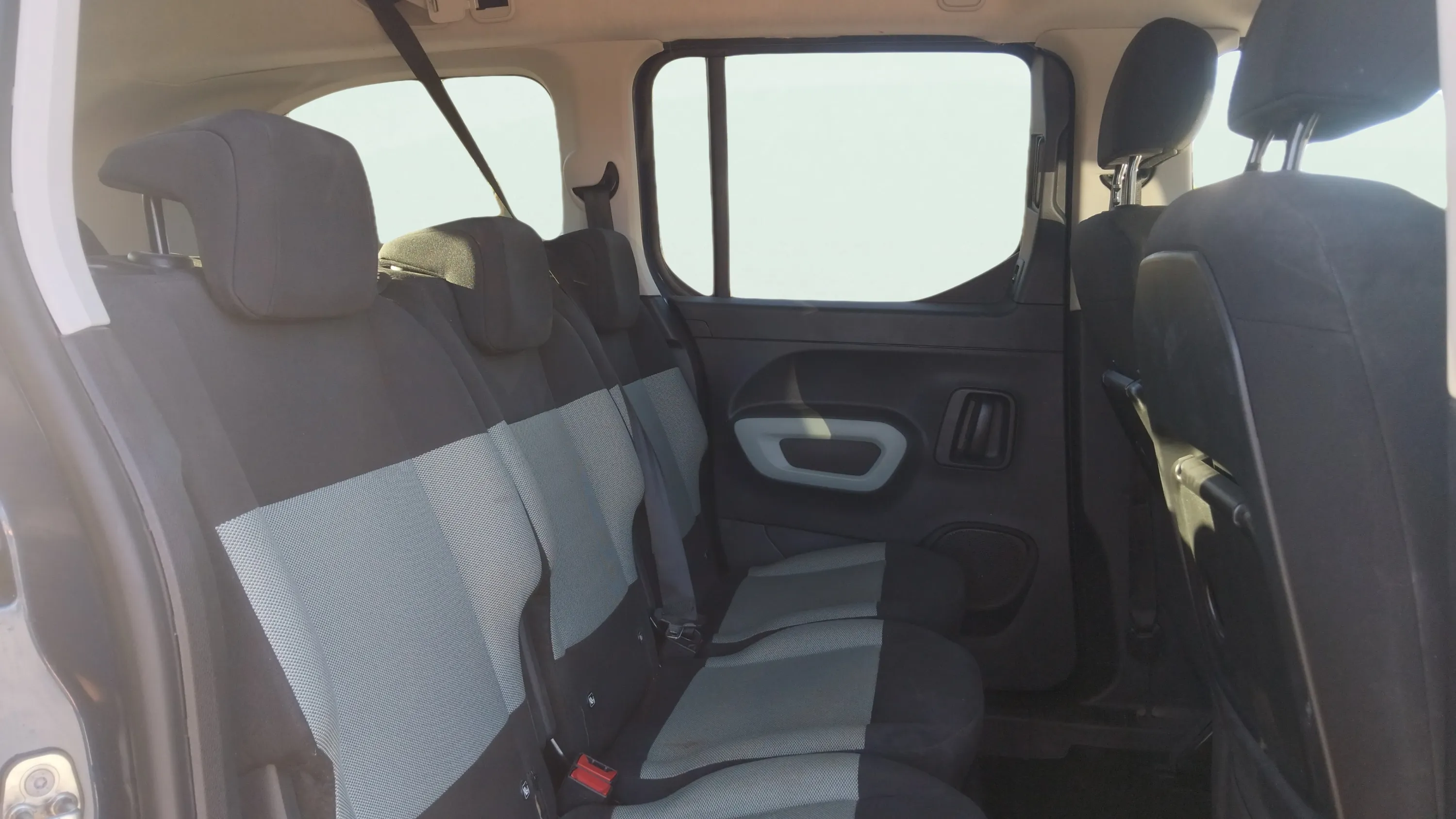 Citroën Berlingo Talla XL BlueHDi 100 Feel - foto 11