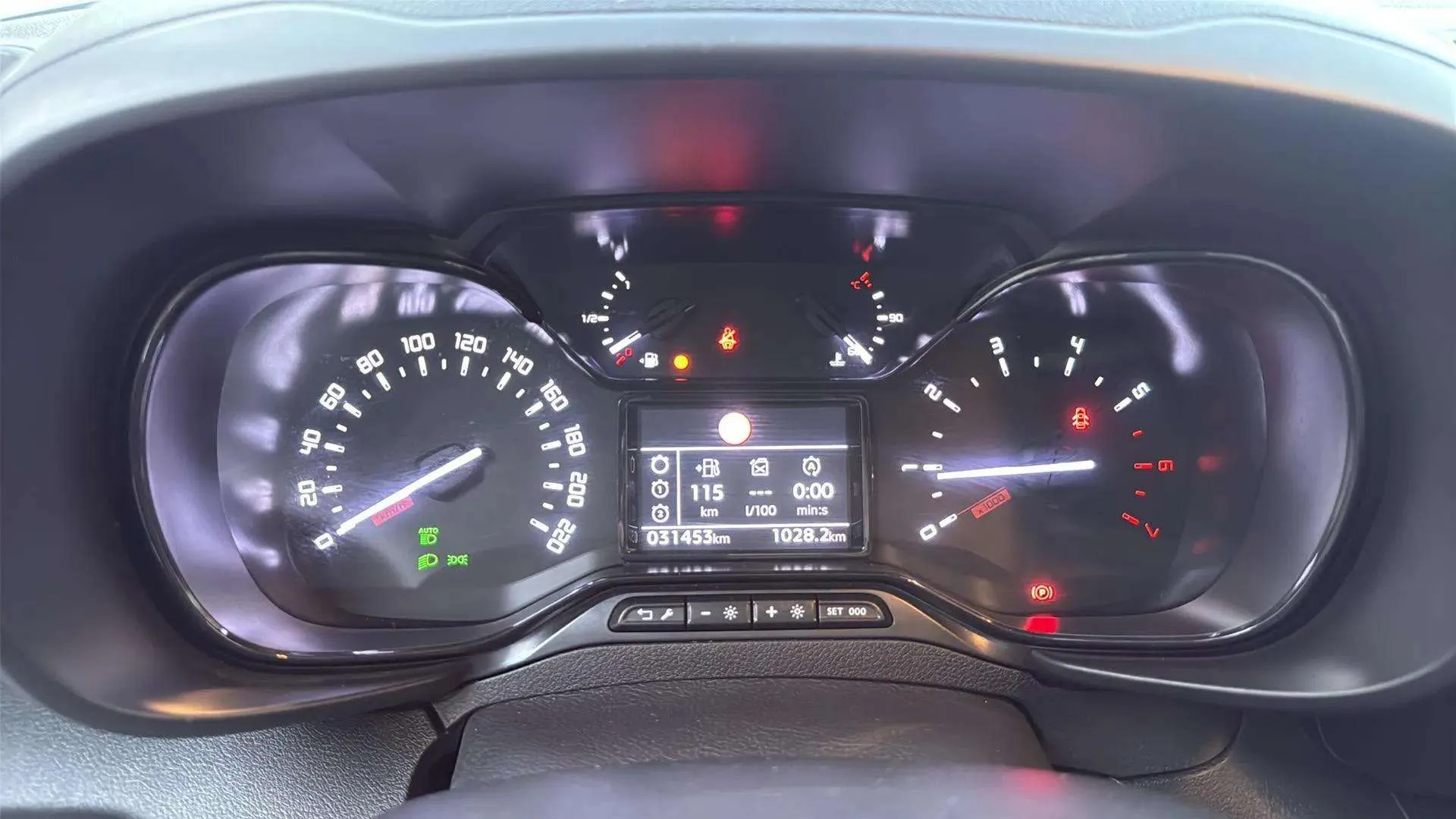Citroën Berlingo Talla M BlueHDi 100 Feel - foto 12