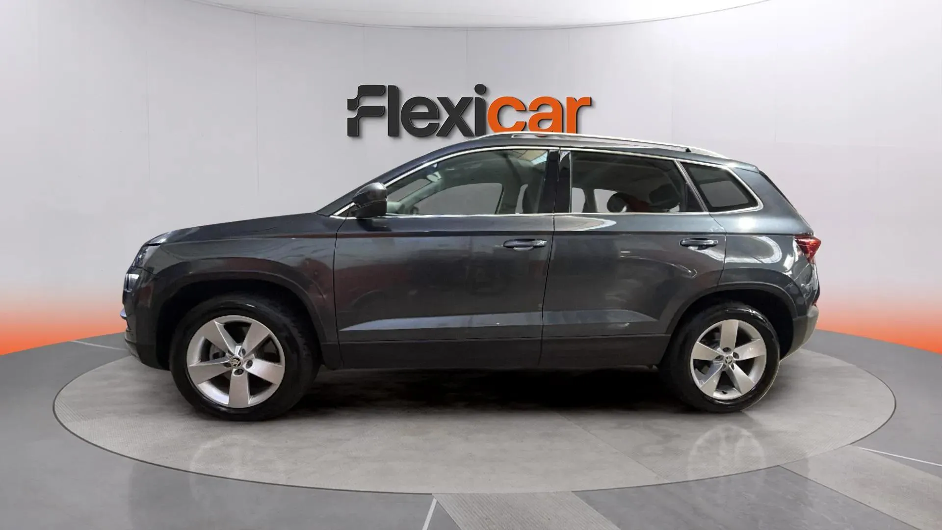 Škoda Karoq 2.0 TDI DSG 4x4 Ambition - foto 34