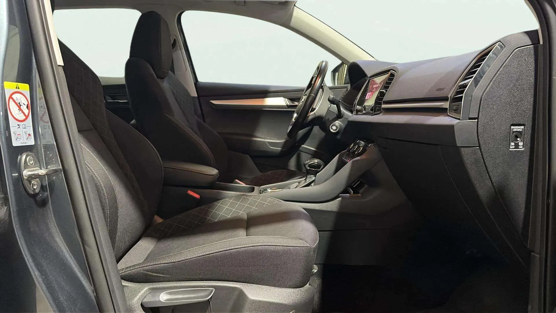 Škoda Karoq 2.0 TDI DSG 4x4 Ambition - foto 13