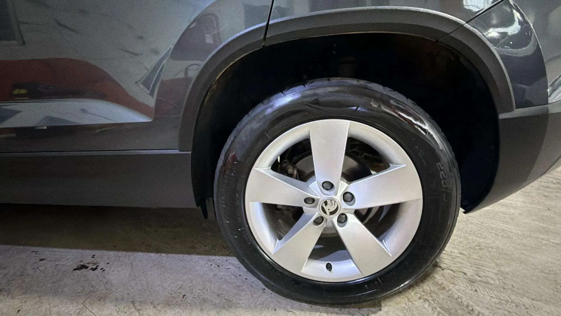 Škoda Karoq 2.0 TDI DSG 4x4 Ambition - foto 25