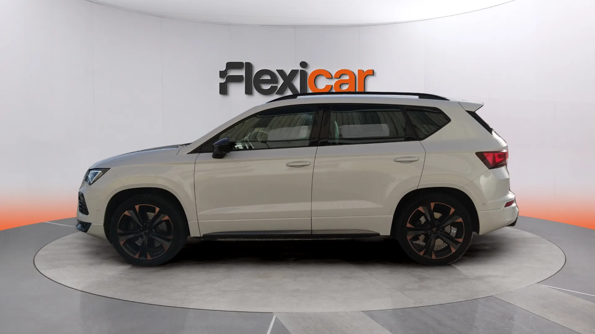 Cupra Ateca 2.0 TSI 4Drive DSG - foto 5