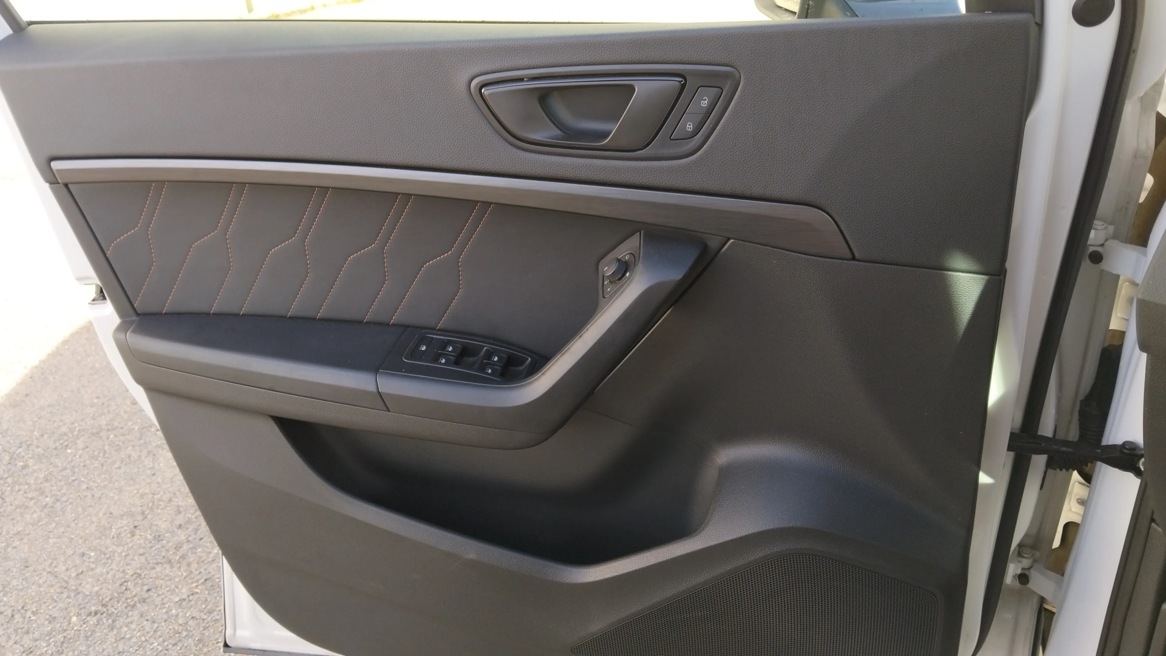 Cupra Ateca 2.0 TSI 4Drive DSG - foto 22