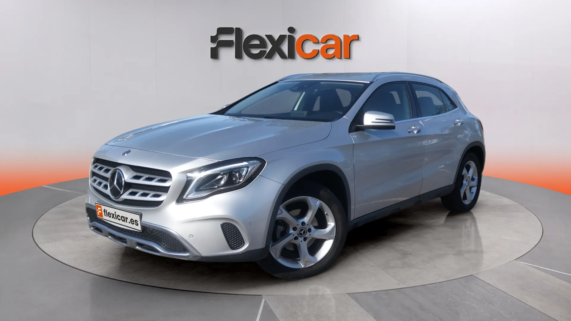 Mercedes-Benz GLA 200 d - foto 3