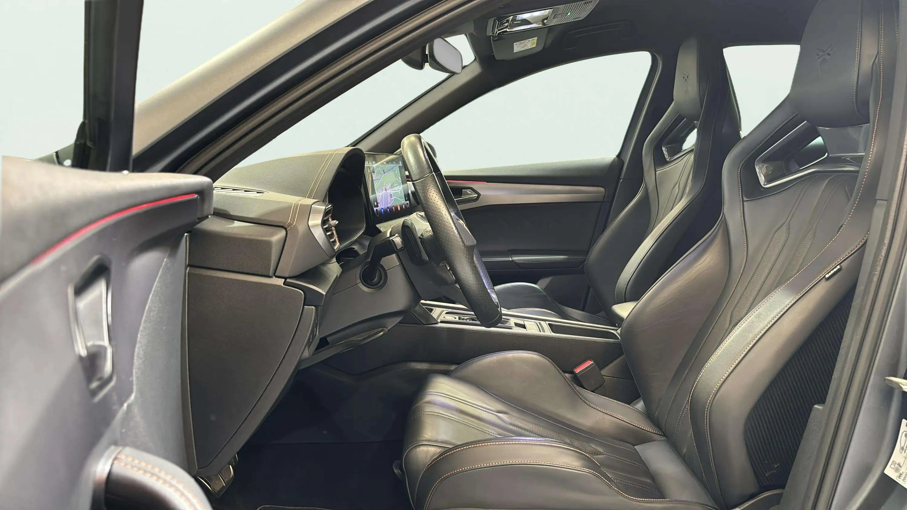 Cupra Formentor 2.5 TSI VZ5 4Drive DSG - foto 18
