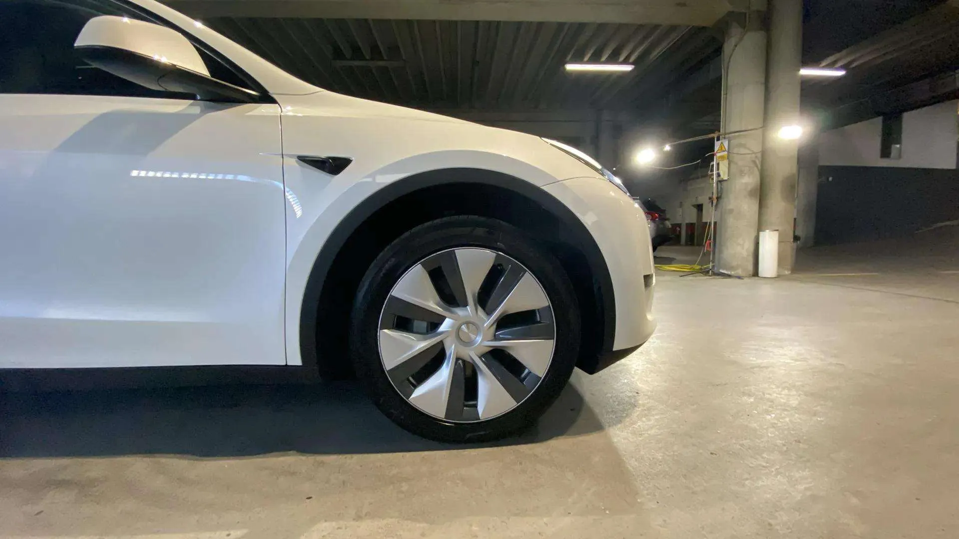 Tesla Model Y Gran Autonomía Tracción Trasera RWD - foto 10