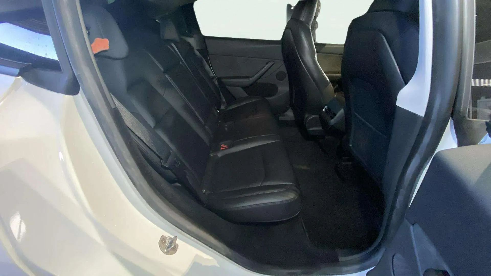 Tesla Model Y Gran Autonomía Tracción Trasera RWD - foto 17