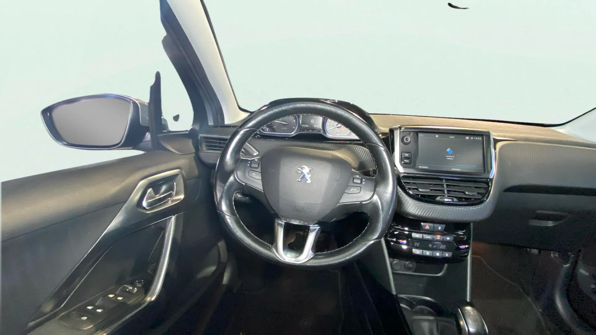 Peugeot 2008 Allure BlueHDi - foto 15