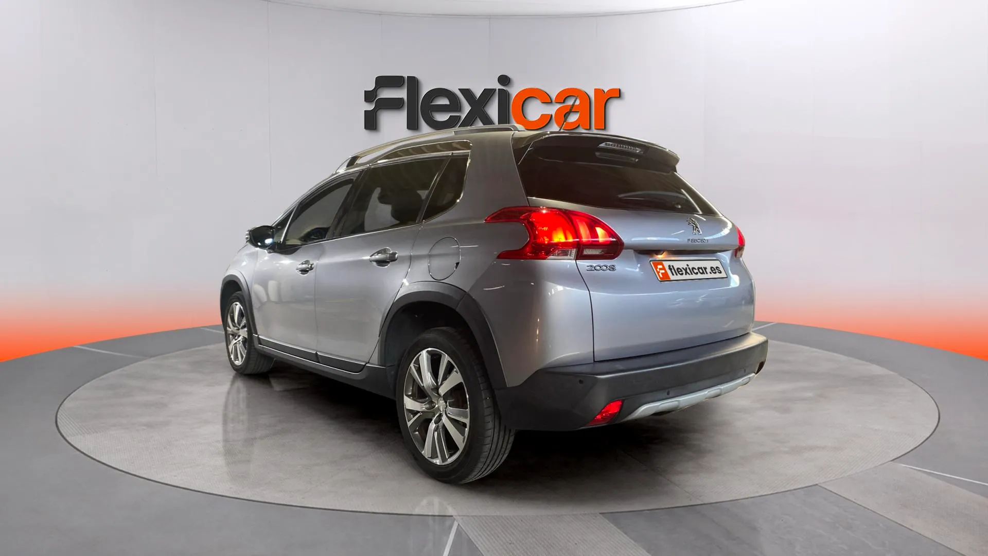 Peugeot 2008 Allure BlueHDi - foto 7