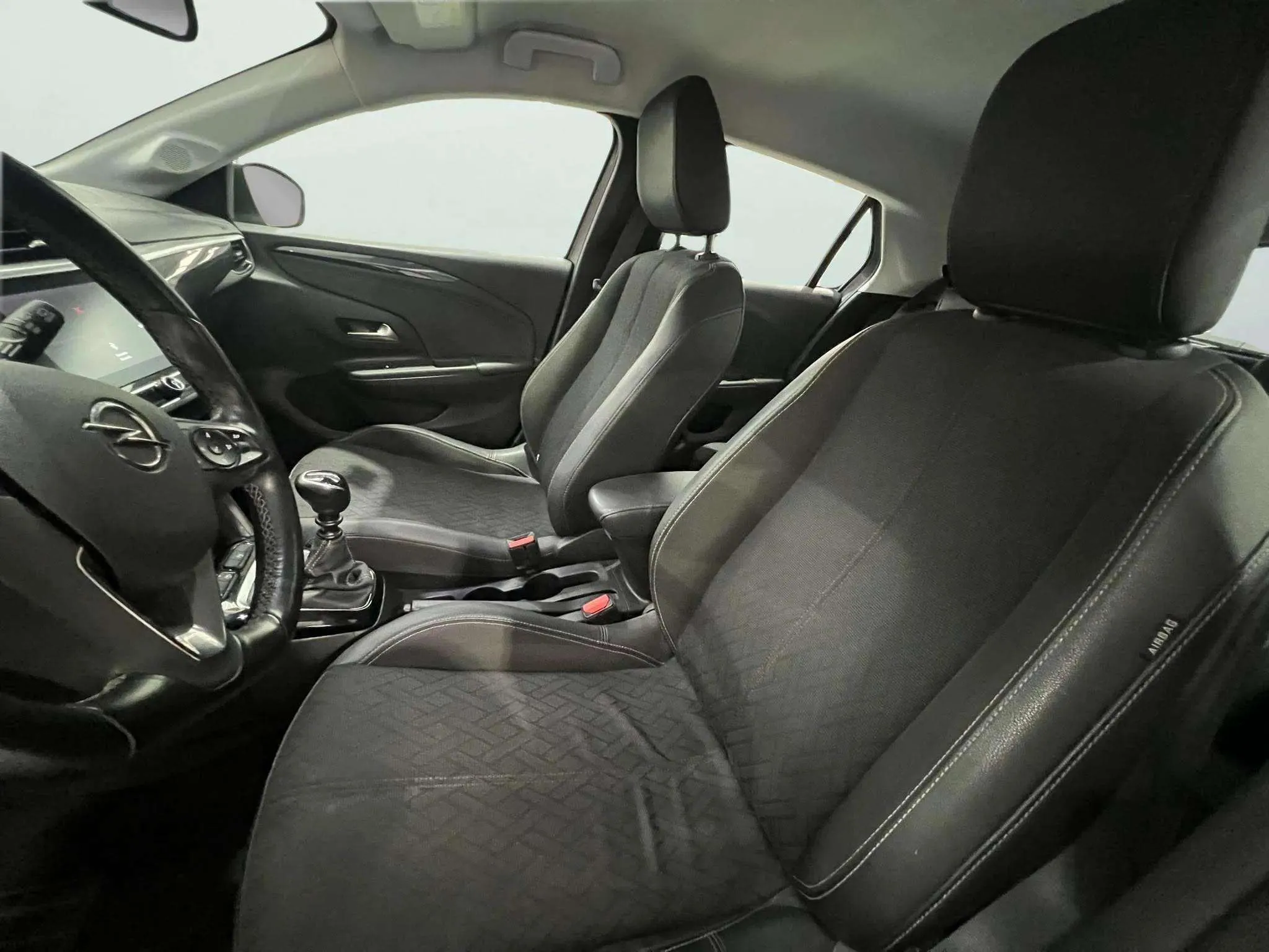 Opel Corsa 1.2T XHL Edition - foto 11