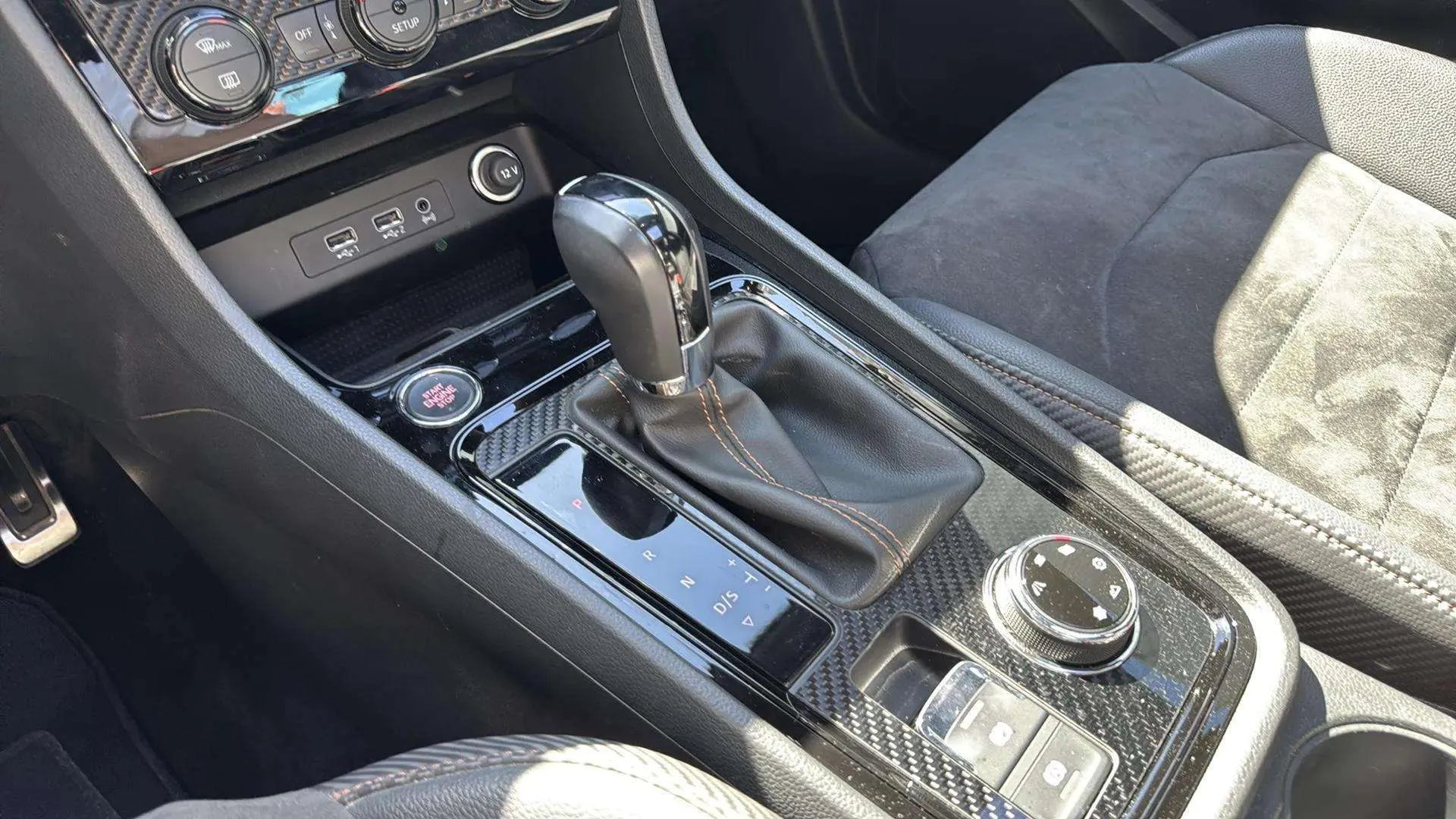 Cupra Ateca 2.0 TSI 4Drive DSG - foto 24