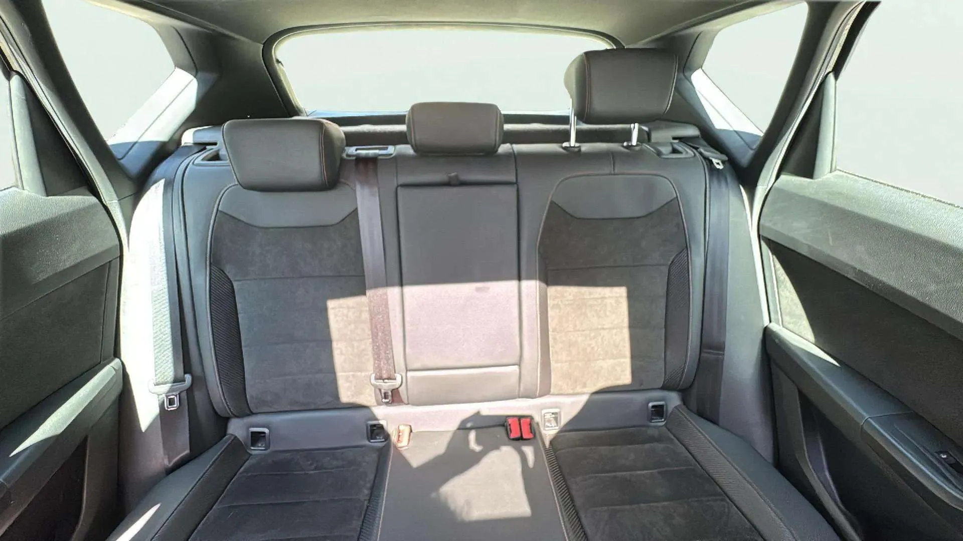 Cupra Ateca 2.0 TSI 4Drive DSG - foto 15