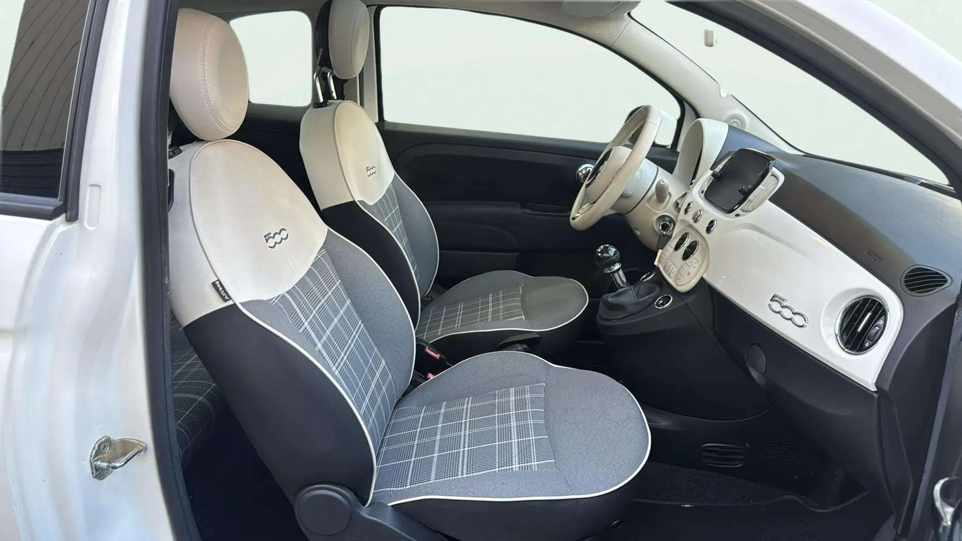 Fiat 500 Connect 1.0 Hybrid - foto 13