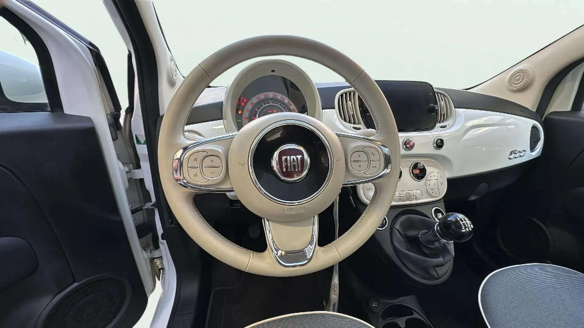 Fiat 500 Connect 1.0 Hybrid - foto 11