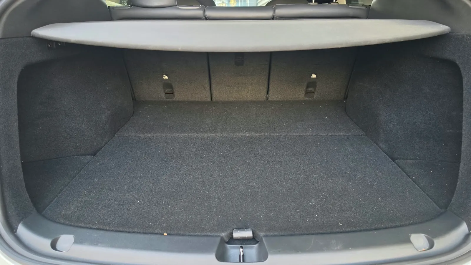 Tesla Model Y Gran Autonomía 4WD - foto 16