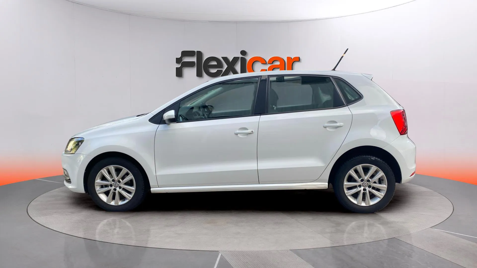 Volkswagen Polo Advance 1.2 TSI BMT - foto 8