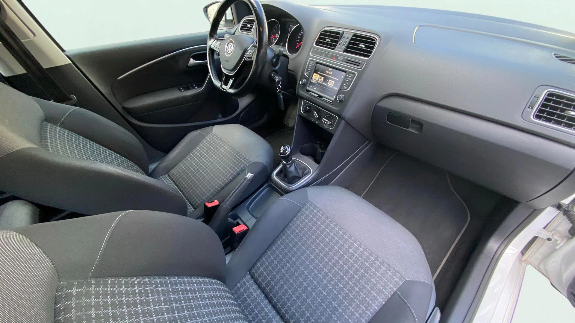 Volkswagen Polo Advance 1.2 TSI BMT - foto 20