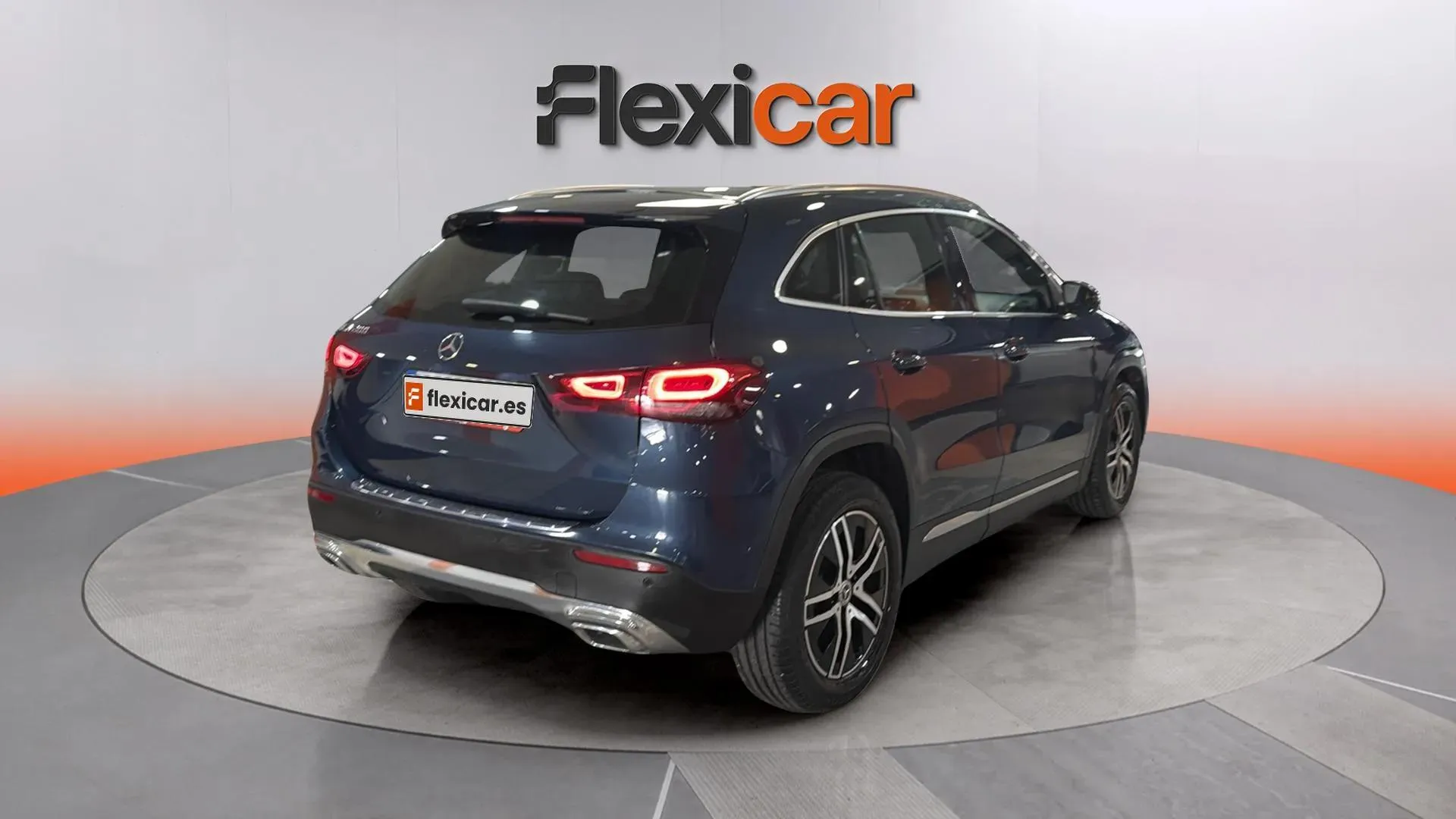 Mercedes-Benz GLA 200 - foto 7