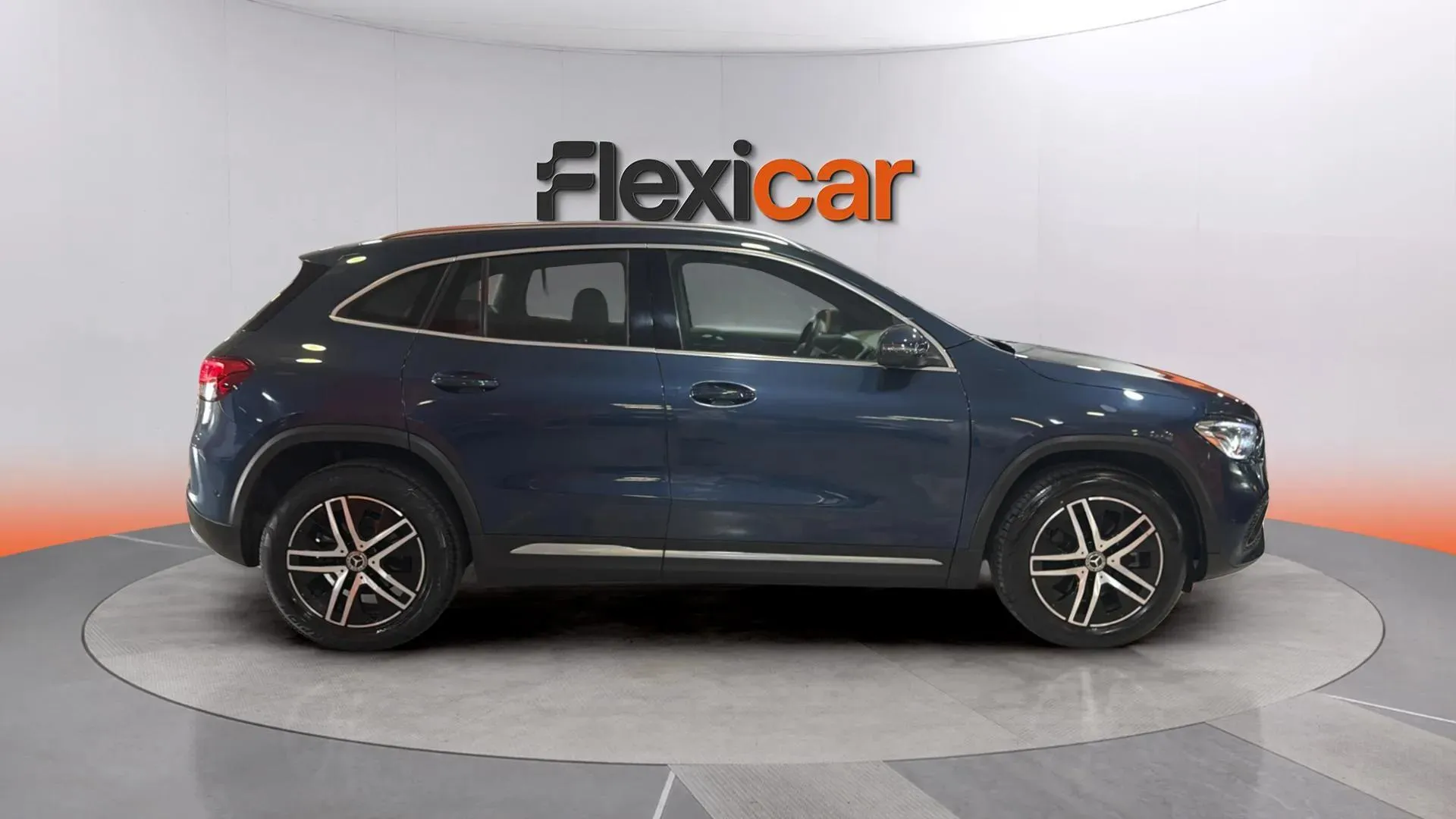 Mercedes-Benz GLA 200 - foto 3