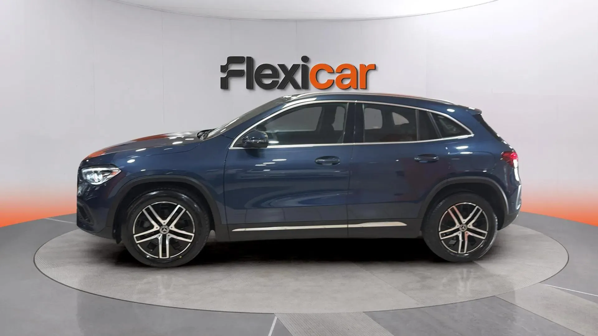 Mercedes-Benz GLA 200 - foto 4