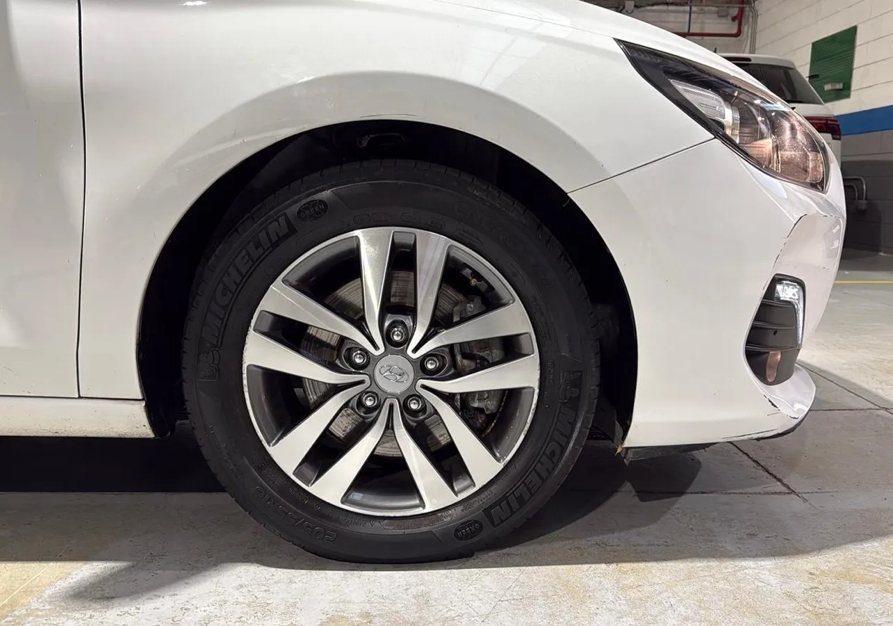 Hyundai i30 1.0 T-GDi Essence - foto 22