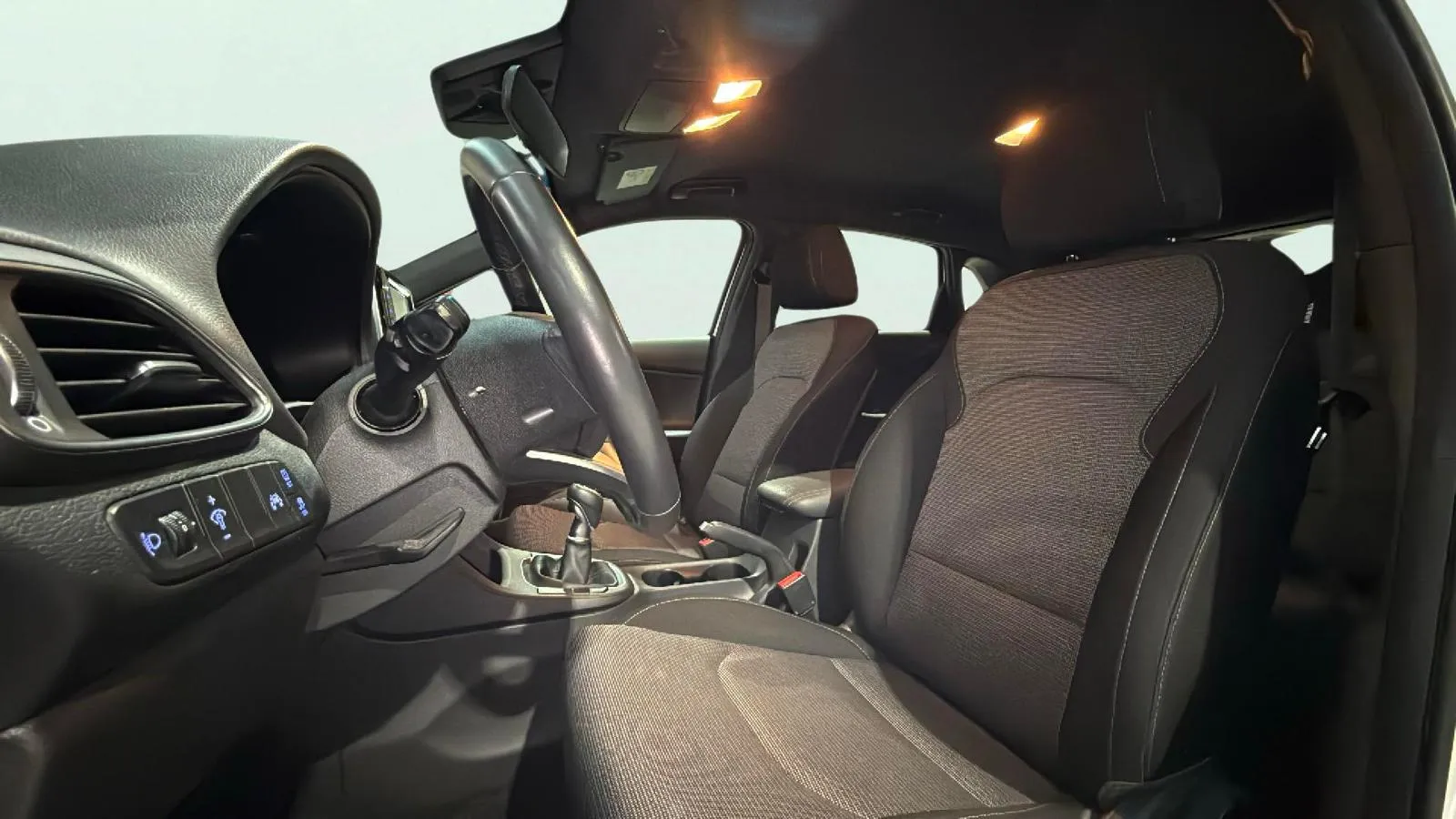 Hyundai i30 1.0 T-GDi Essence - foto 9