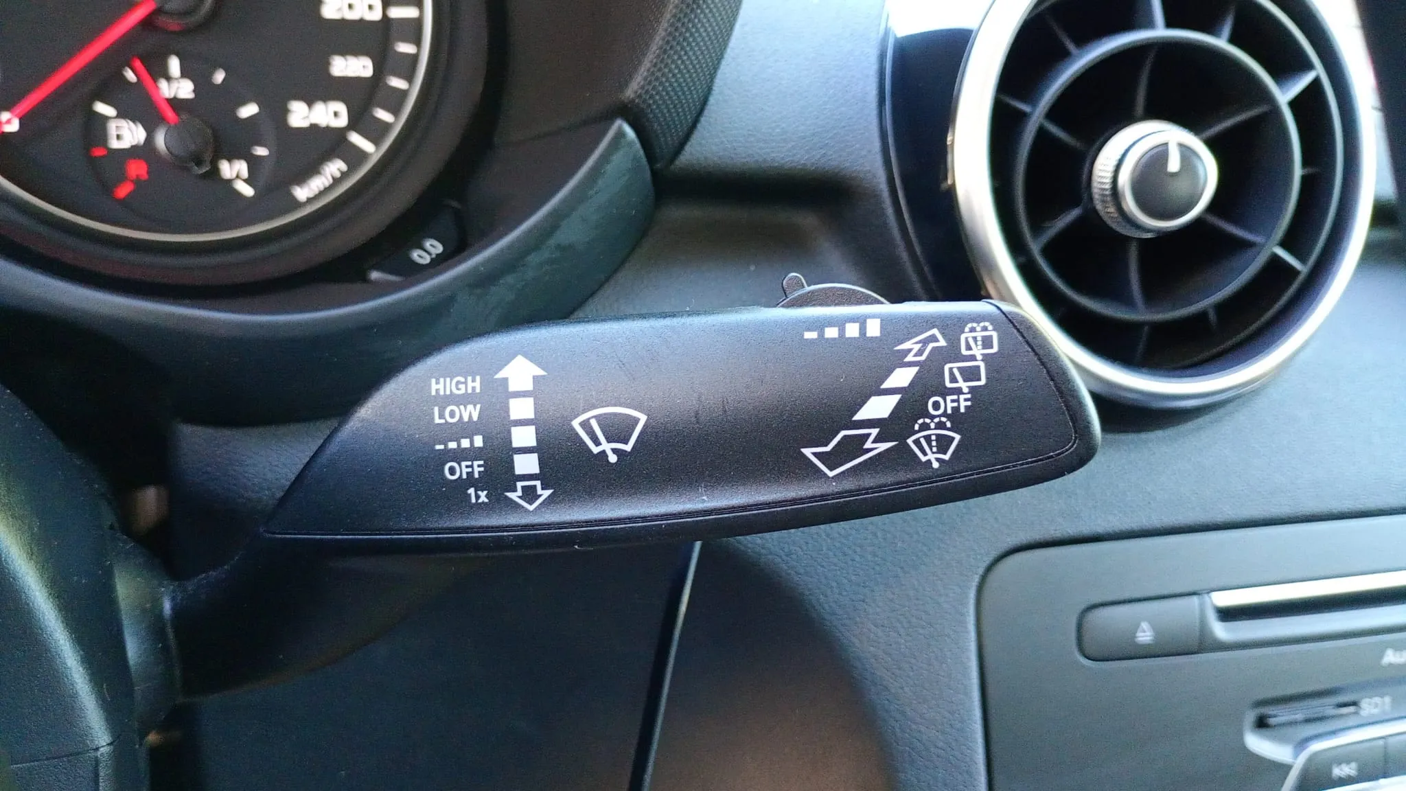 Audi A1 Active Kit 1.4 TFSI Sportback - foto 12