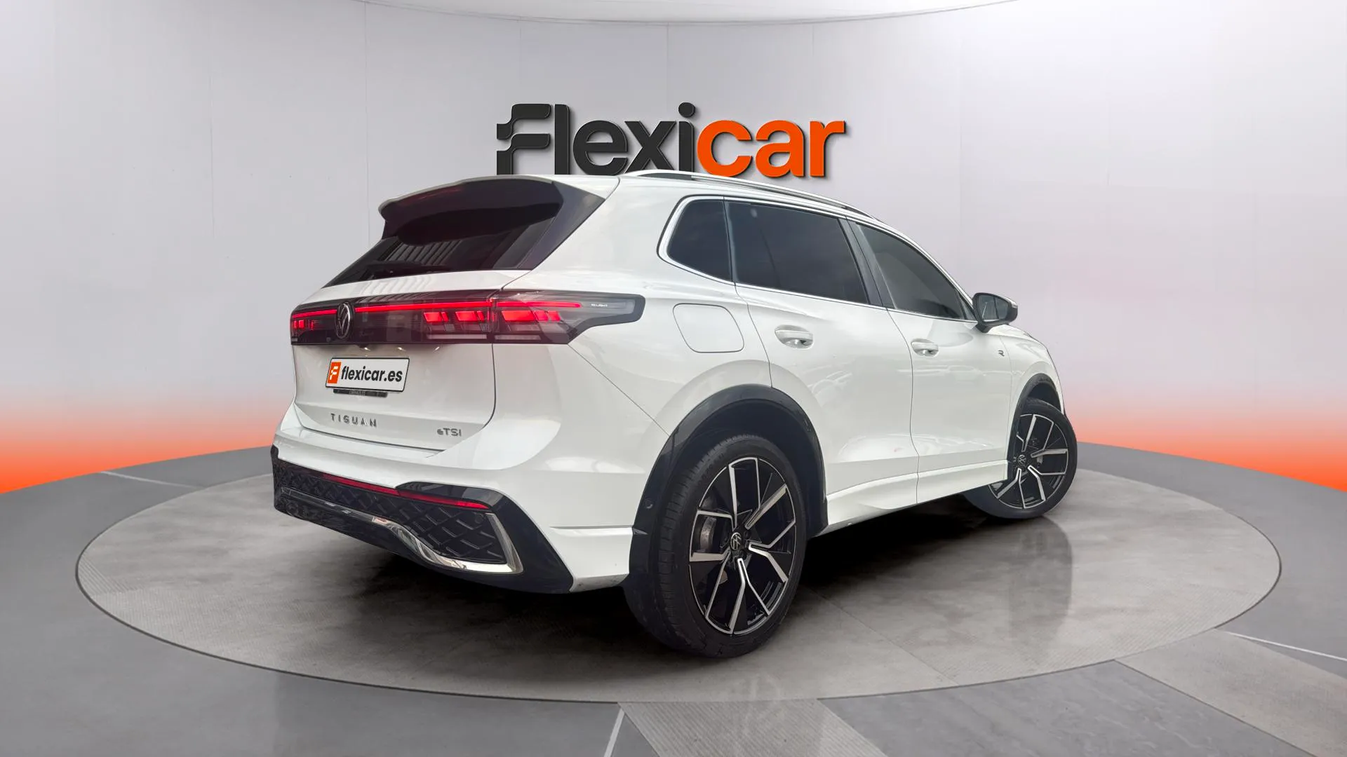 Volkswagen Tiguan "Más" 1.5 eTSI DSG - foto 7