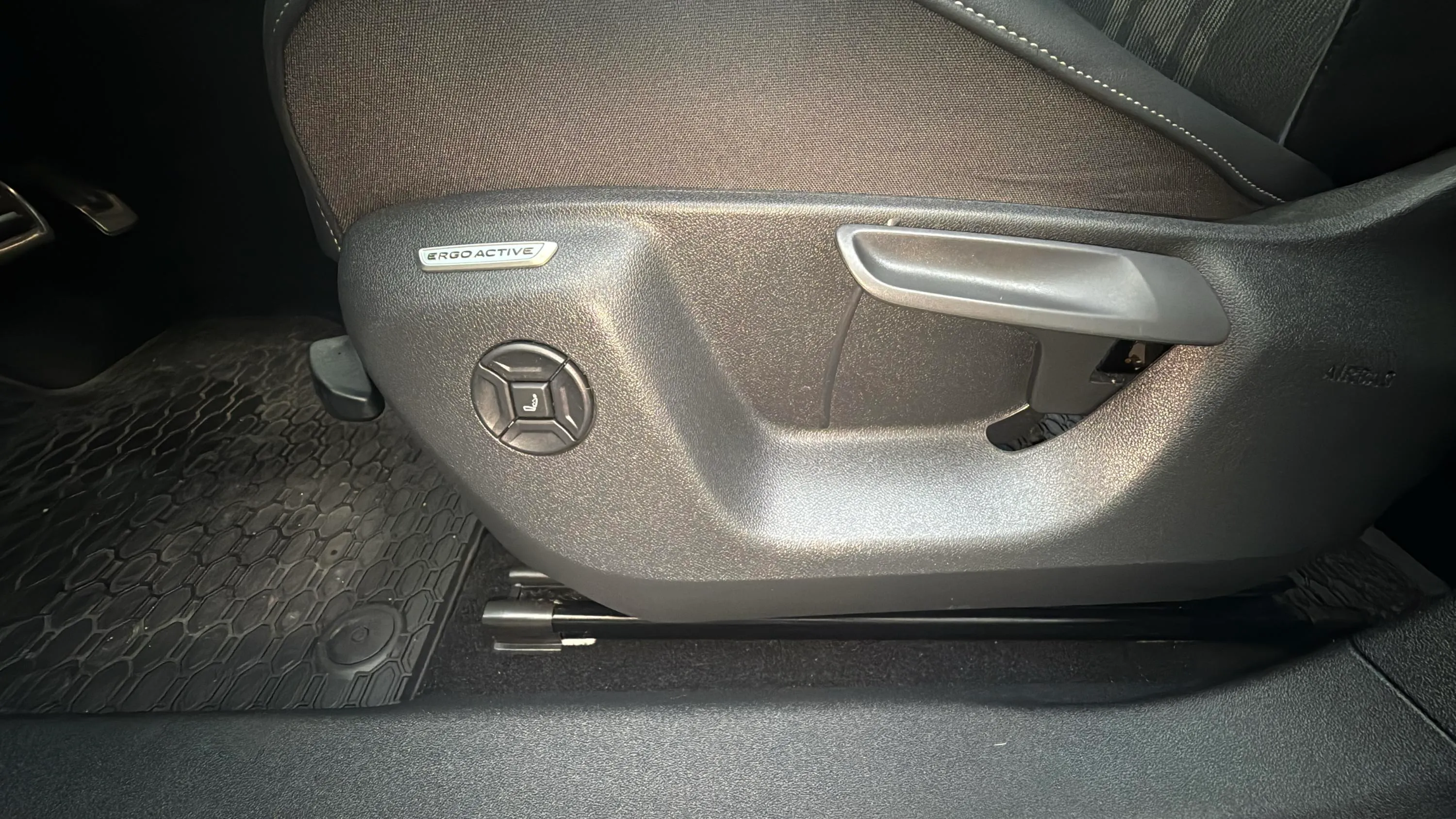 Volkswagen Tiguan "Más" 1.5 eTSI DSG - foto 28