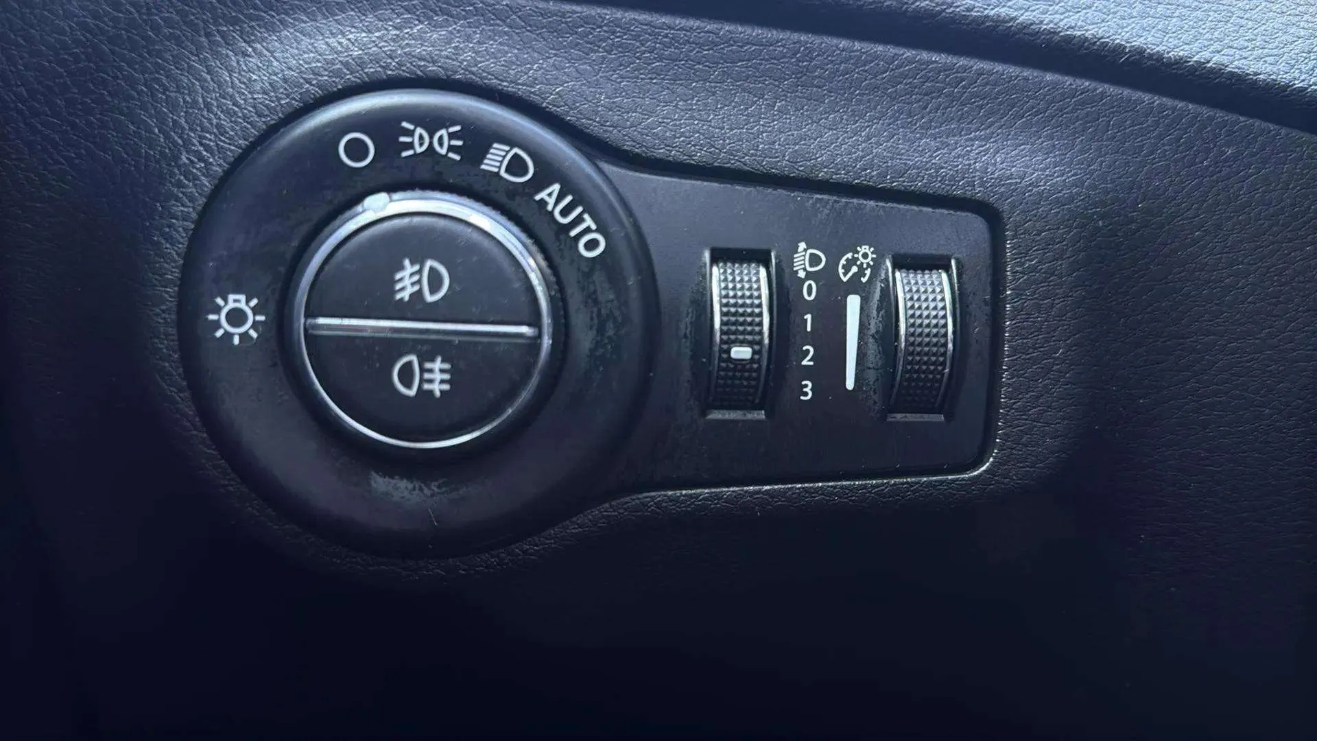 Jeep Compass 1.4 Mair Limited 4x2 - foto 44
