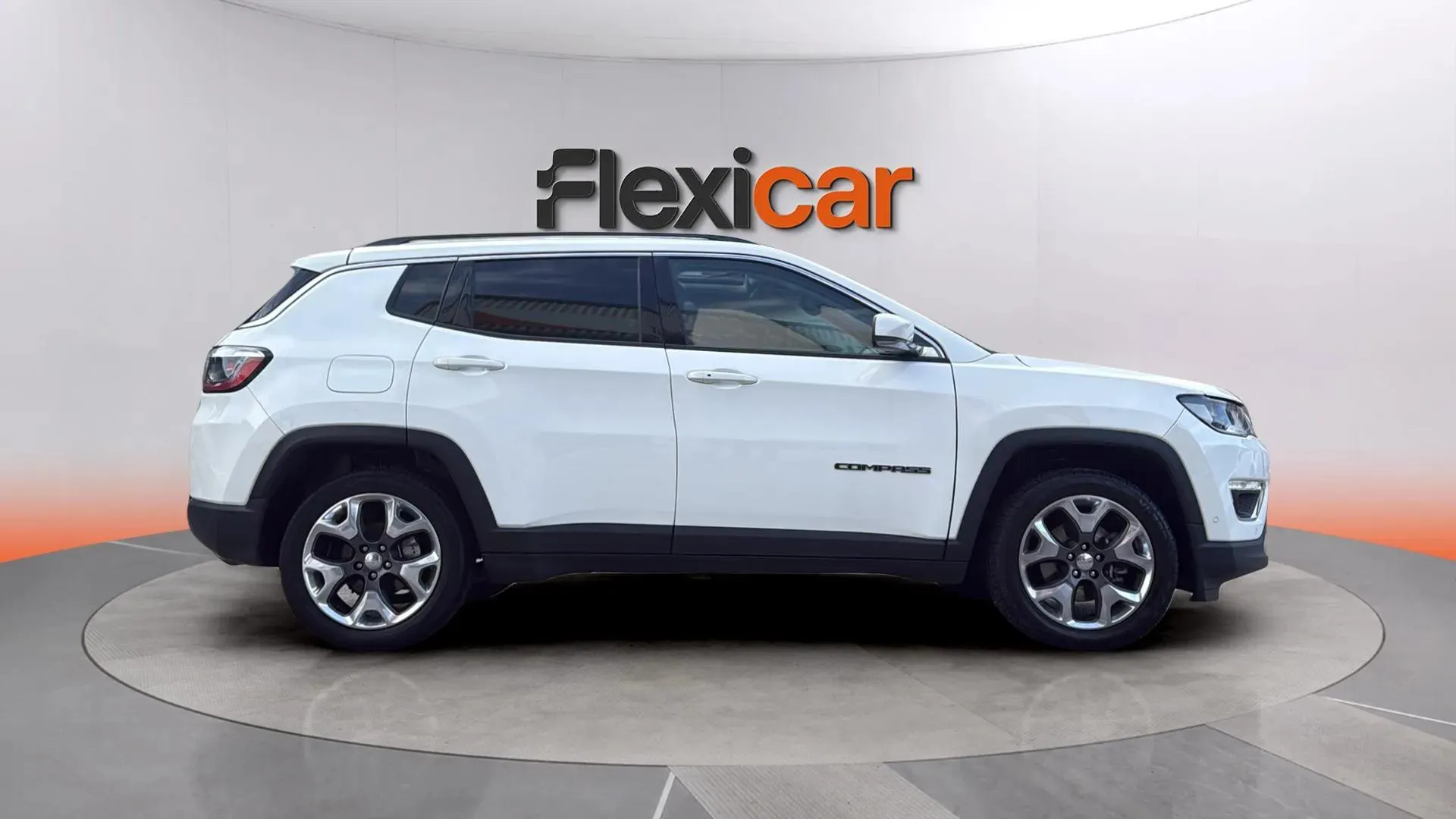 Jeep Compass 1.4 Mair Limited 4x2 - foto 33