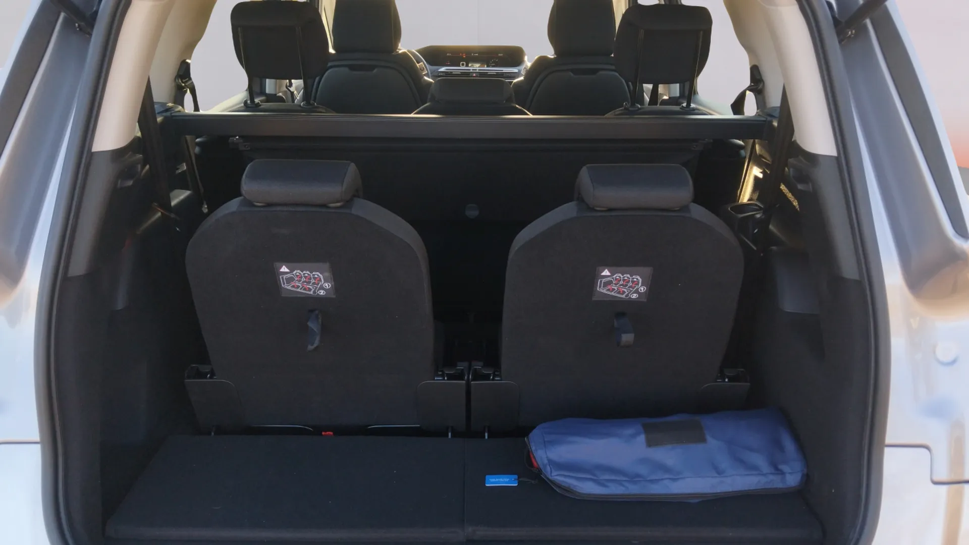 Citroën Grand C4 SpaceTourer PureTech Shine - foto 19