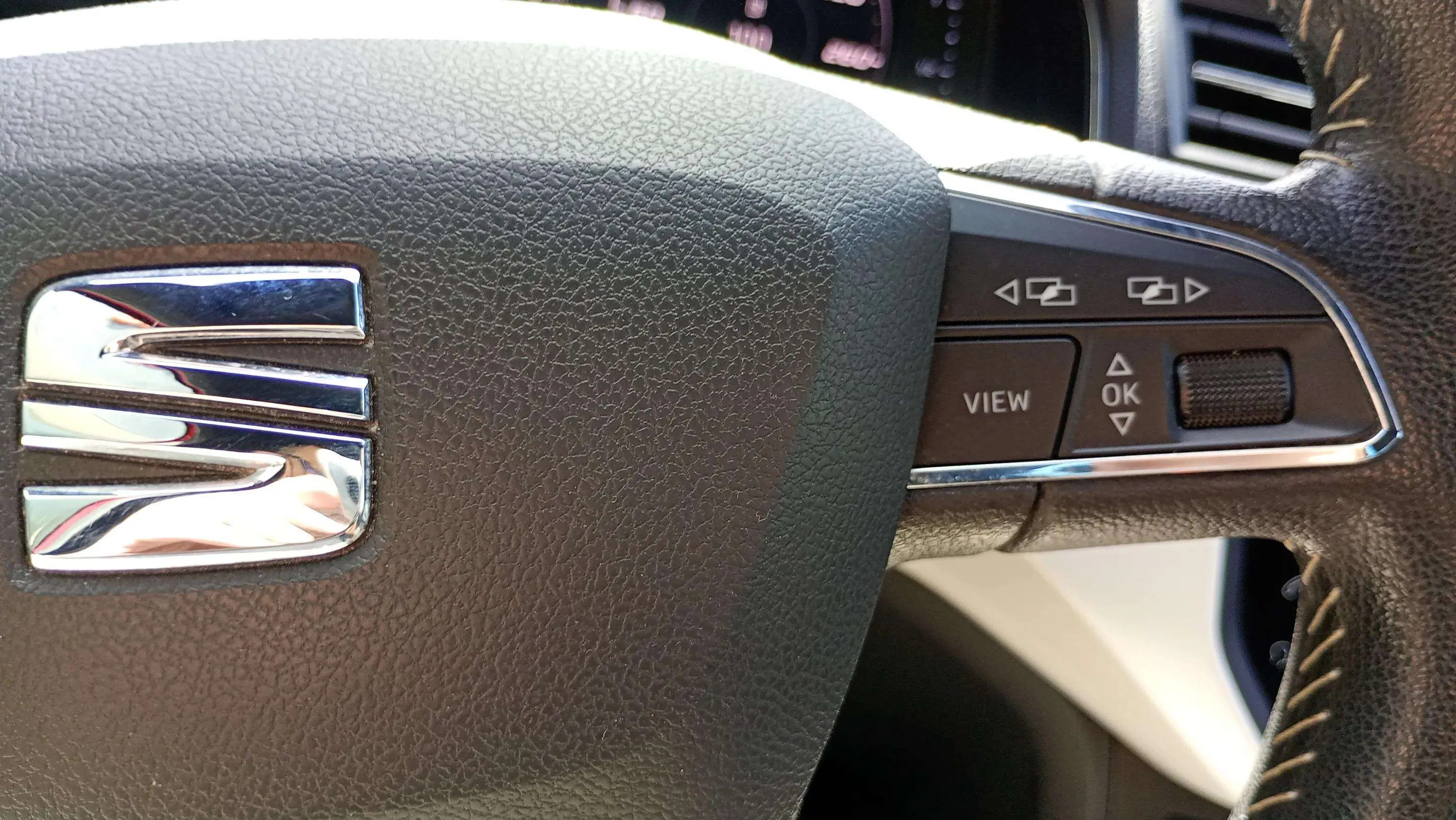 SEAT Arona 1.0 TSI Xcellence Ecomotive - foto 13
