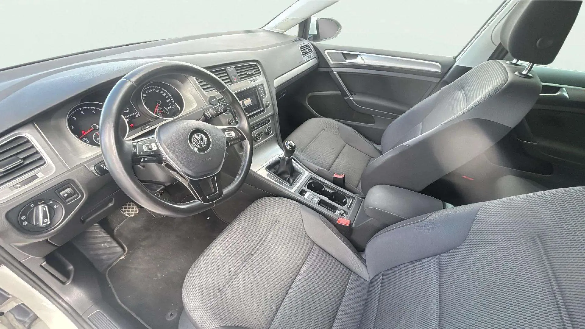 Volkswagen Golf Advance 1.4 TSI - foto 10