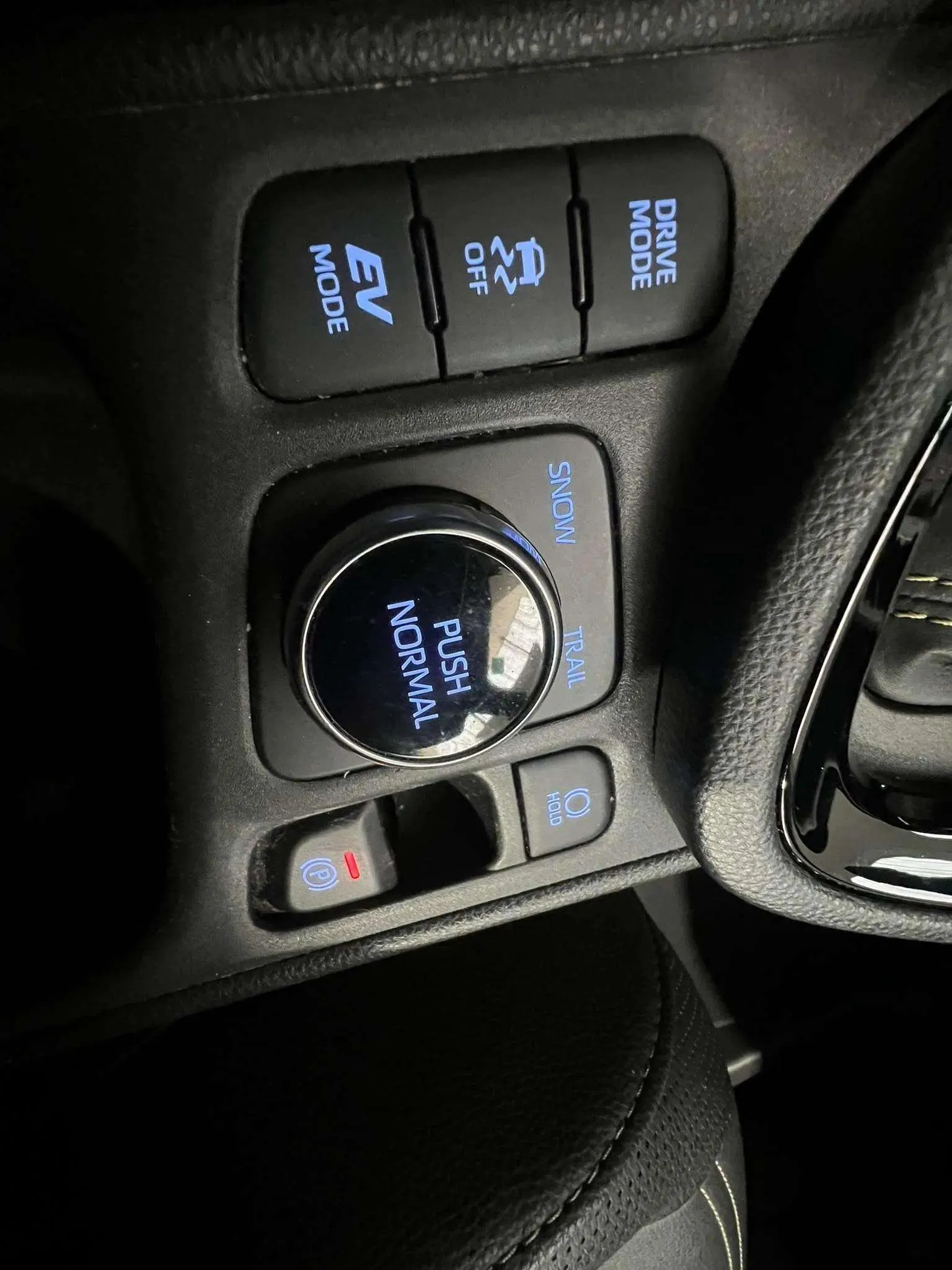Toyota Yaris Cross 1.5 120H Premiere Edition - foto 21